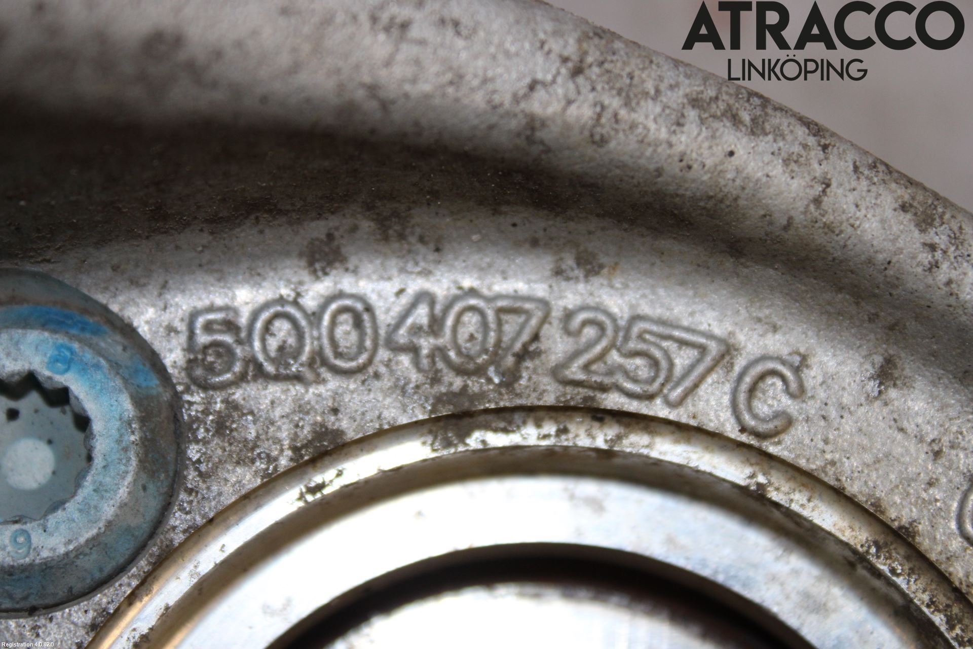 Skoda KAROQ 18- Styrspindel Lagerhus Vä