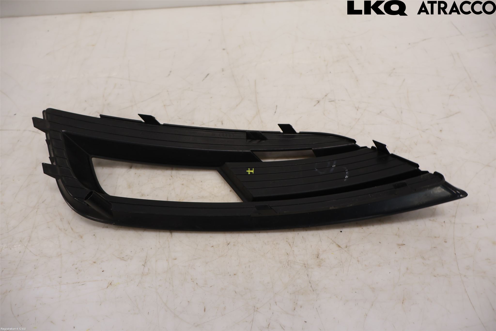 Audi A4 12-15 Dimljussarg Fram