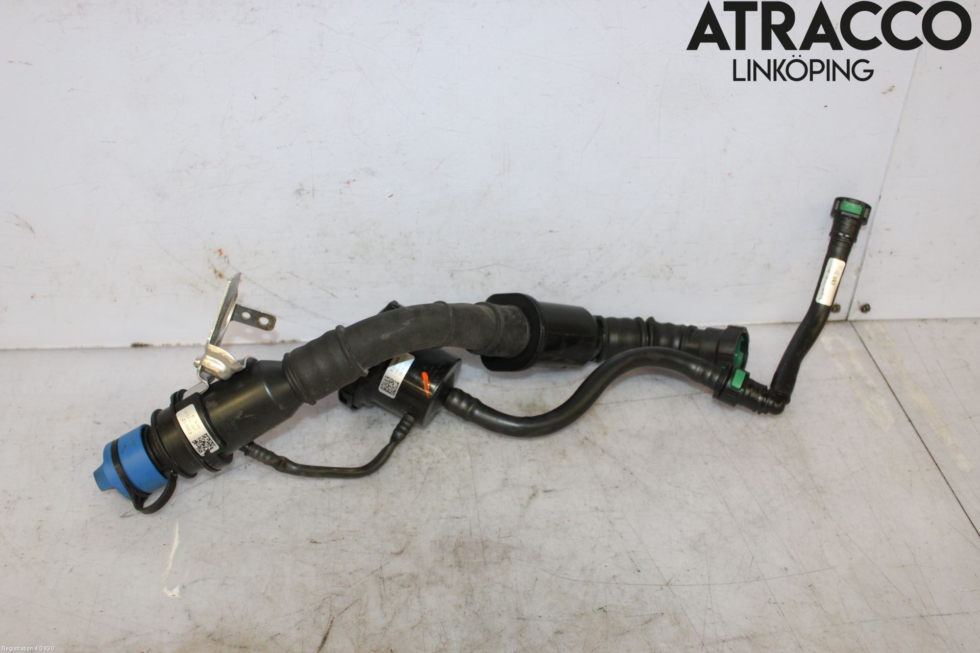 Mercedes-Benz MB C-KLASS (W205) 14-21 Bränslepåfyllnrör-Slang