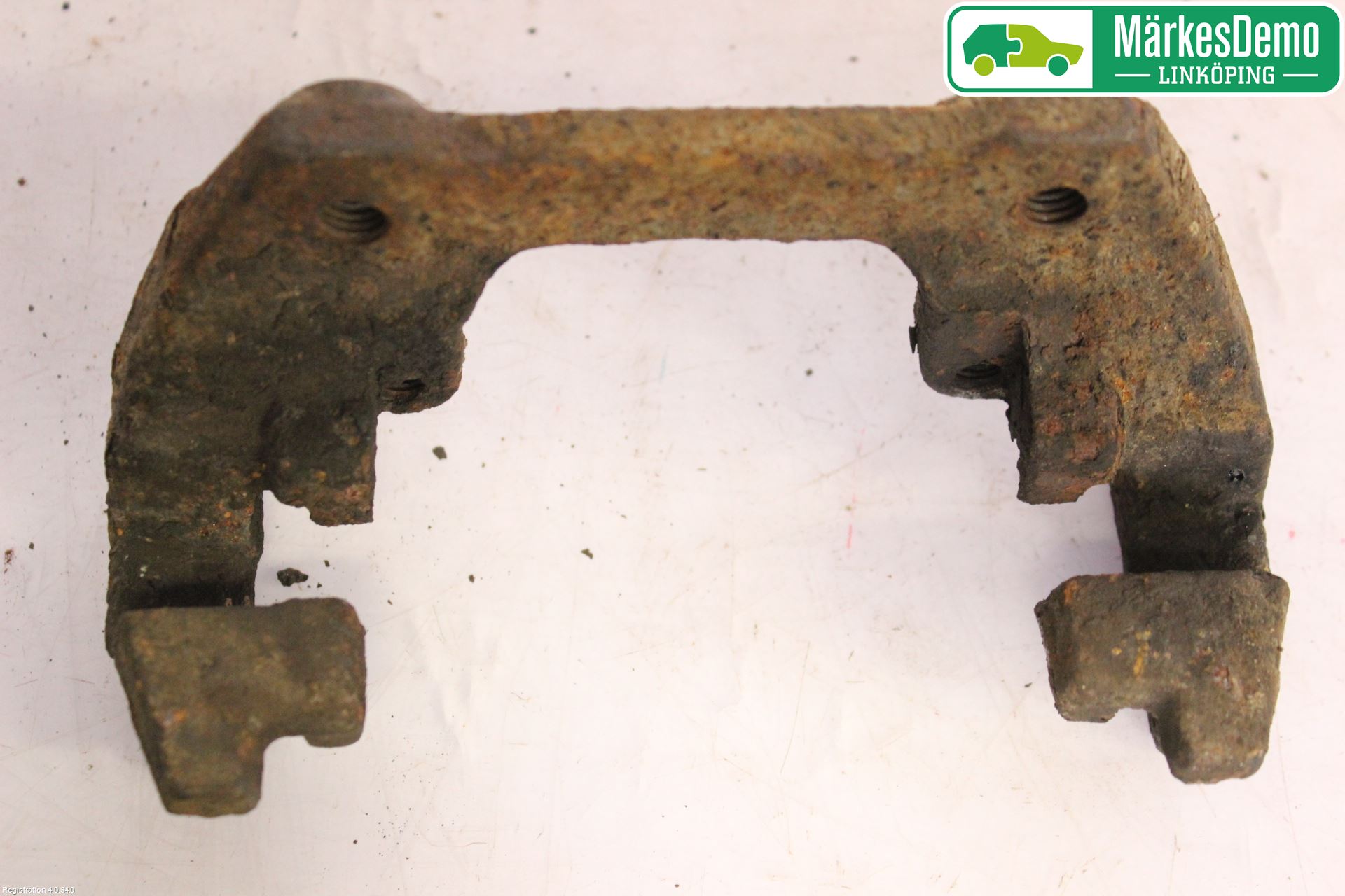 Volvo V70 05-08 Bromsokshållare