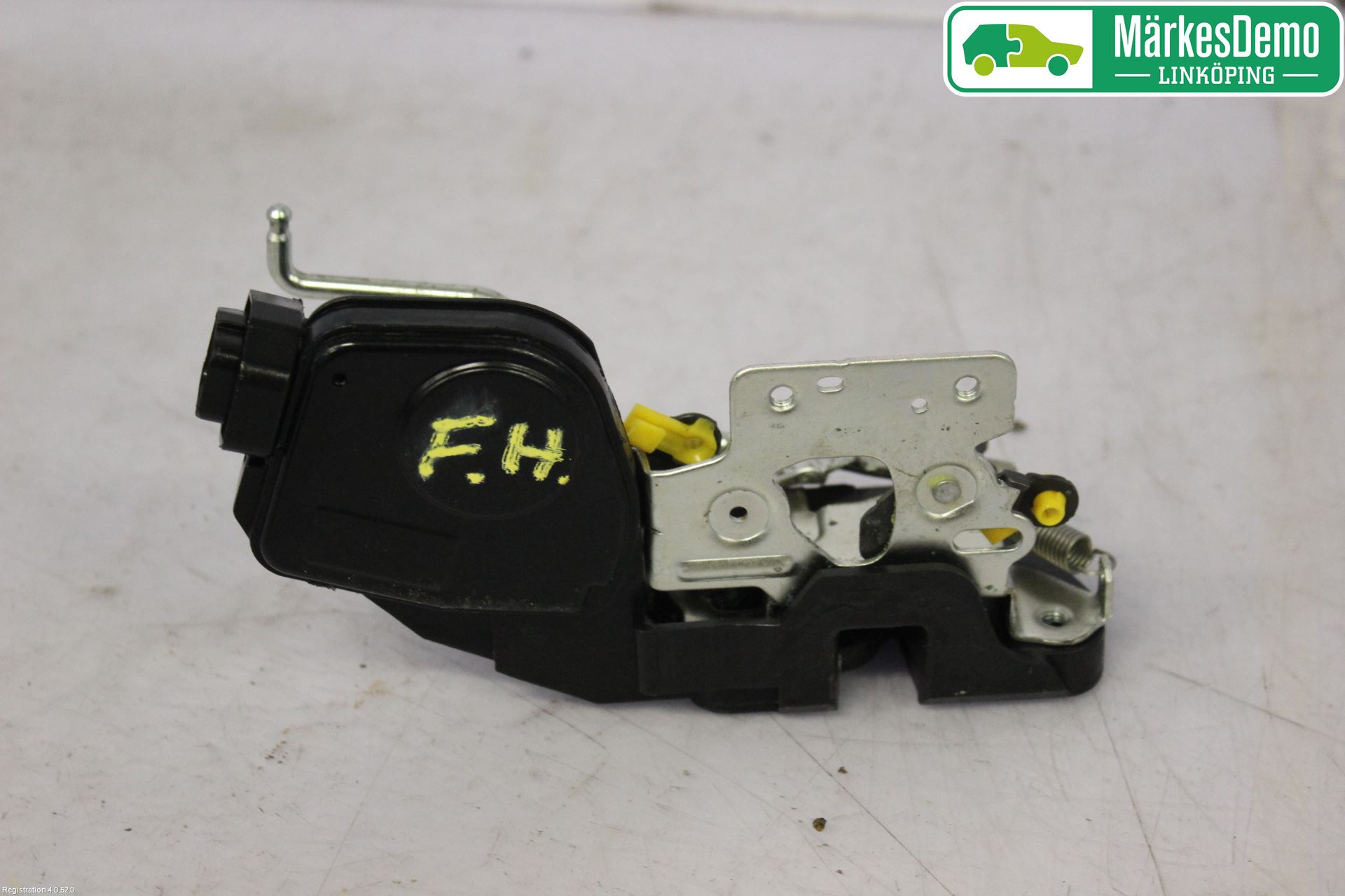 Hyundai TRAJET Låskista-Dörrlås