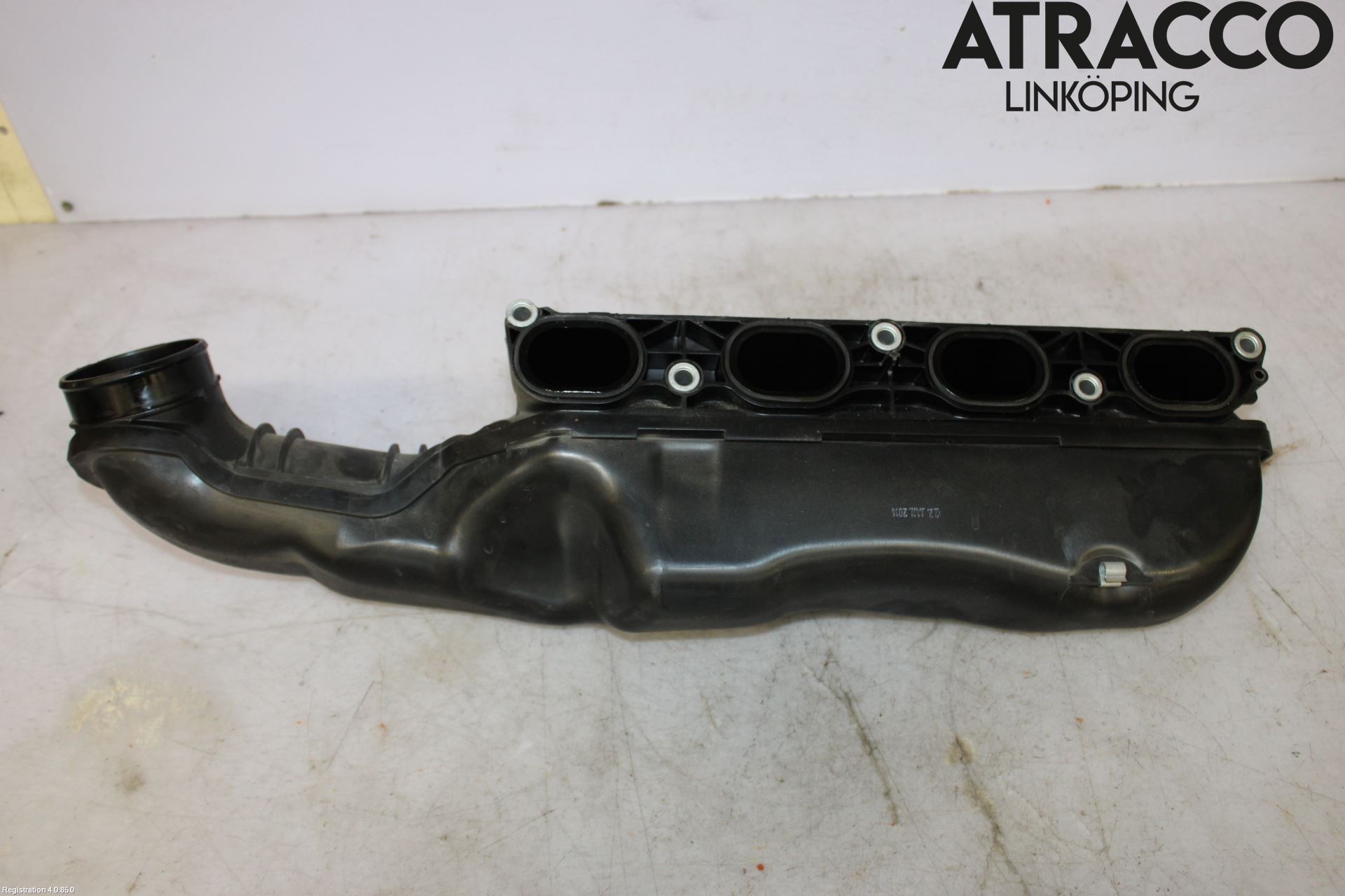 BMW 5 F10/F11/F18 09-17 Grenrör Insug