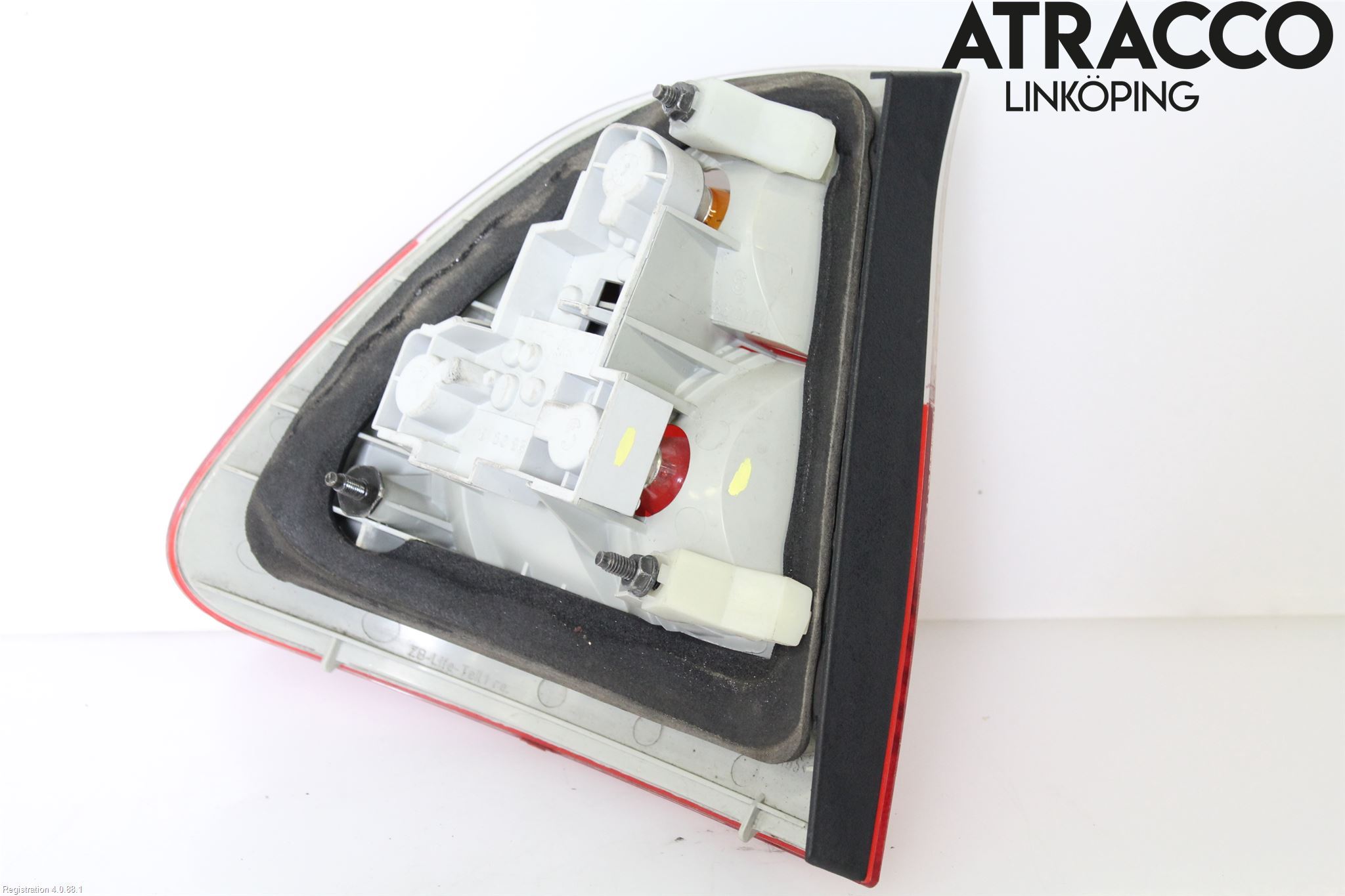 BMW 3 E46      98-05 Bakljus Höger