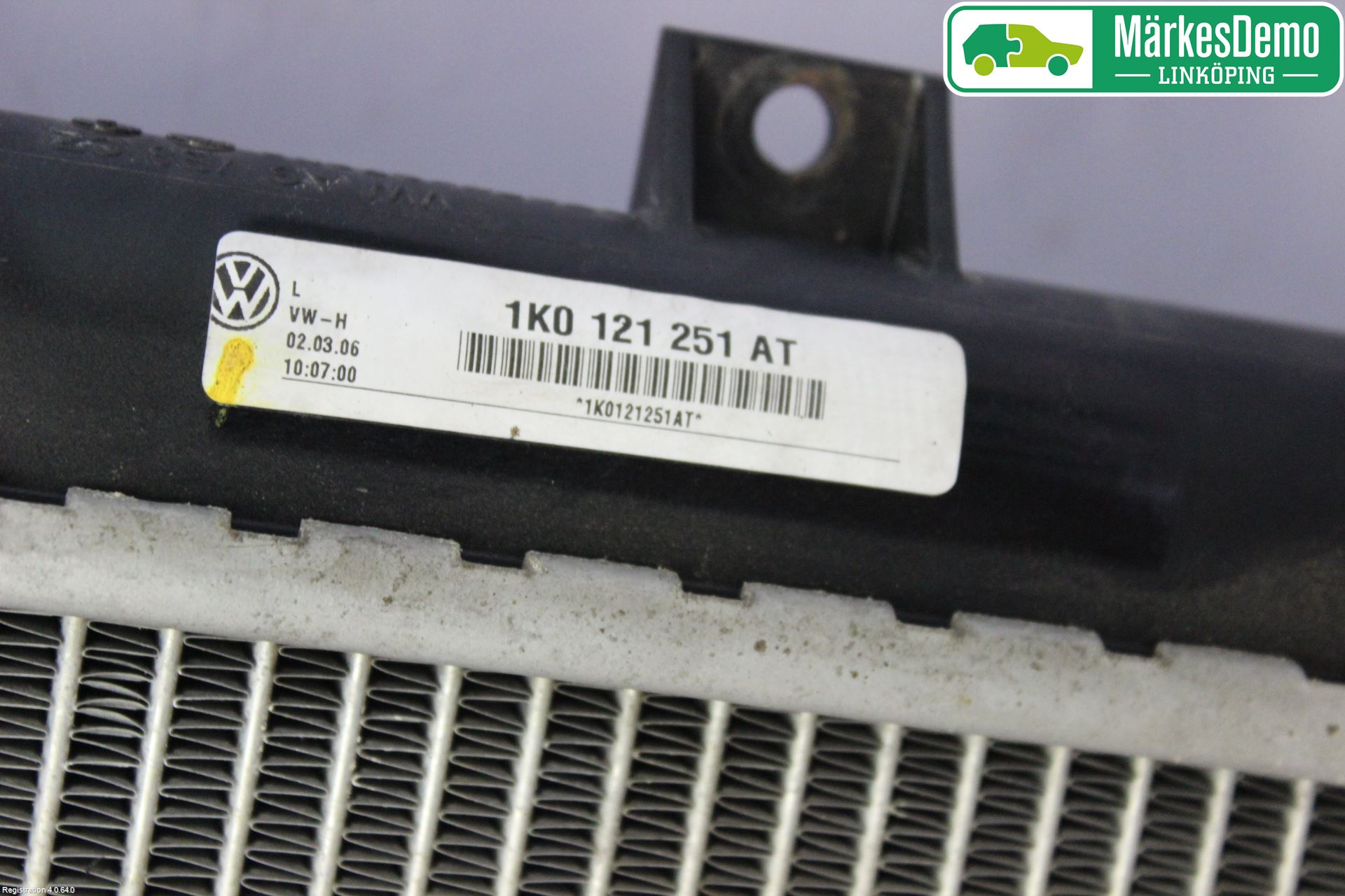 Volkswagen VW GOLF V 04-09 Kylare Man