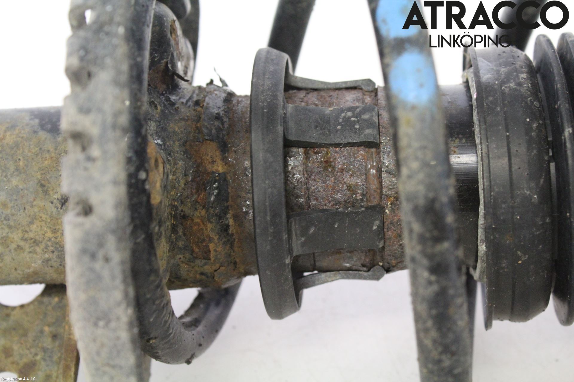 Audi A1/S1 11-18 Fjäderben Fram Vänster