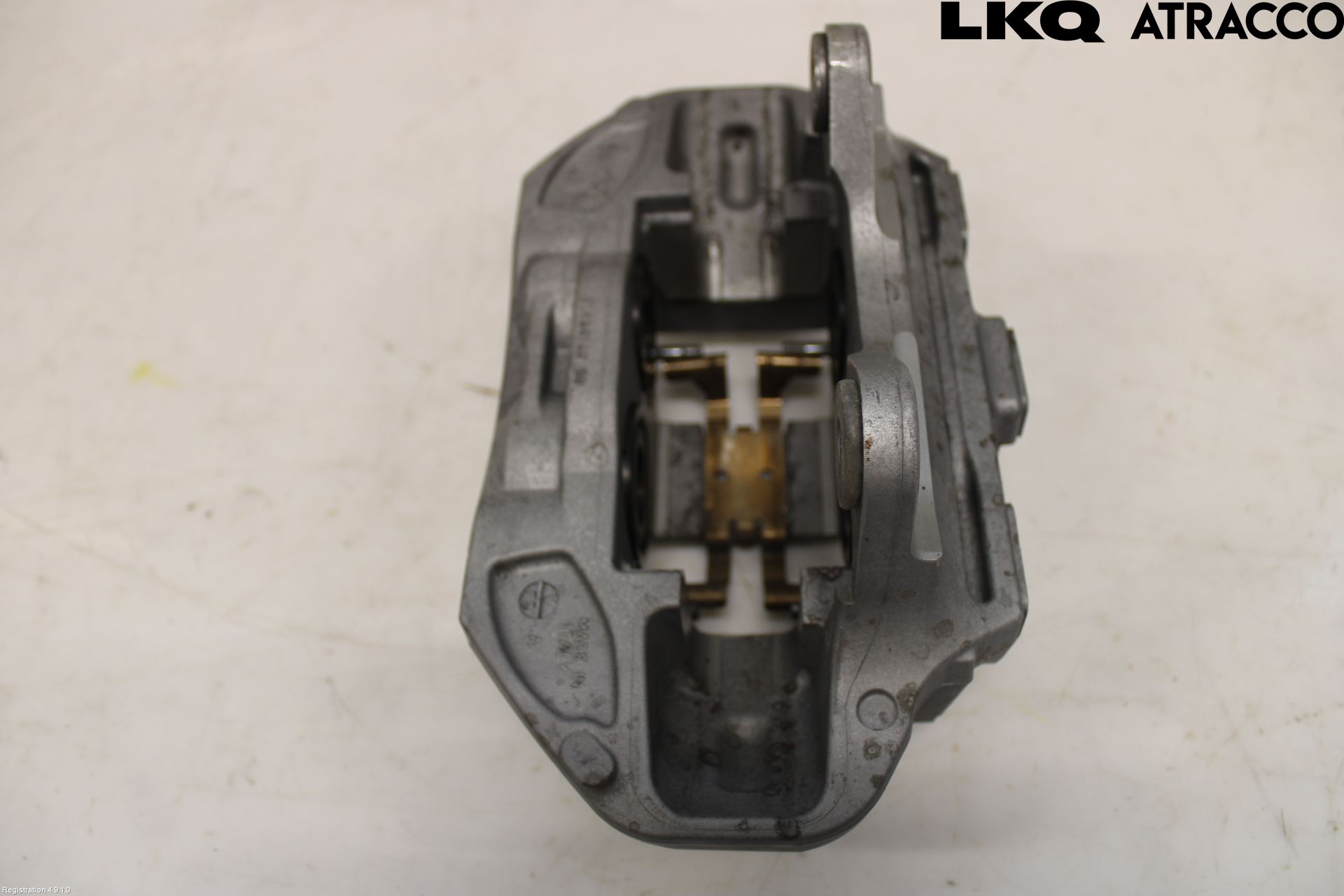 Tesla MODEL Y 21- Bromsok Fram Höger