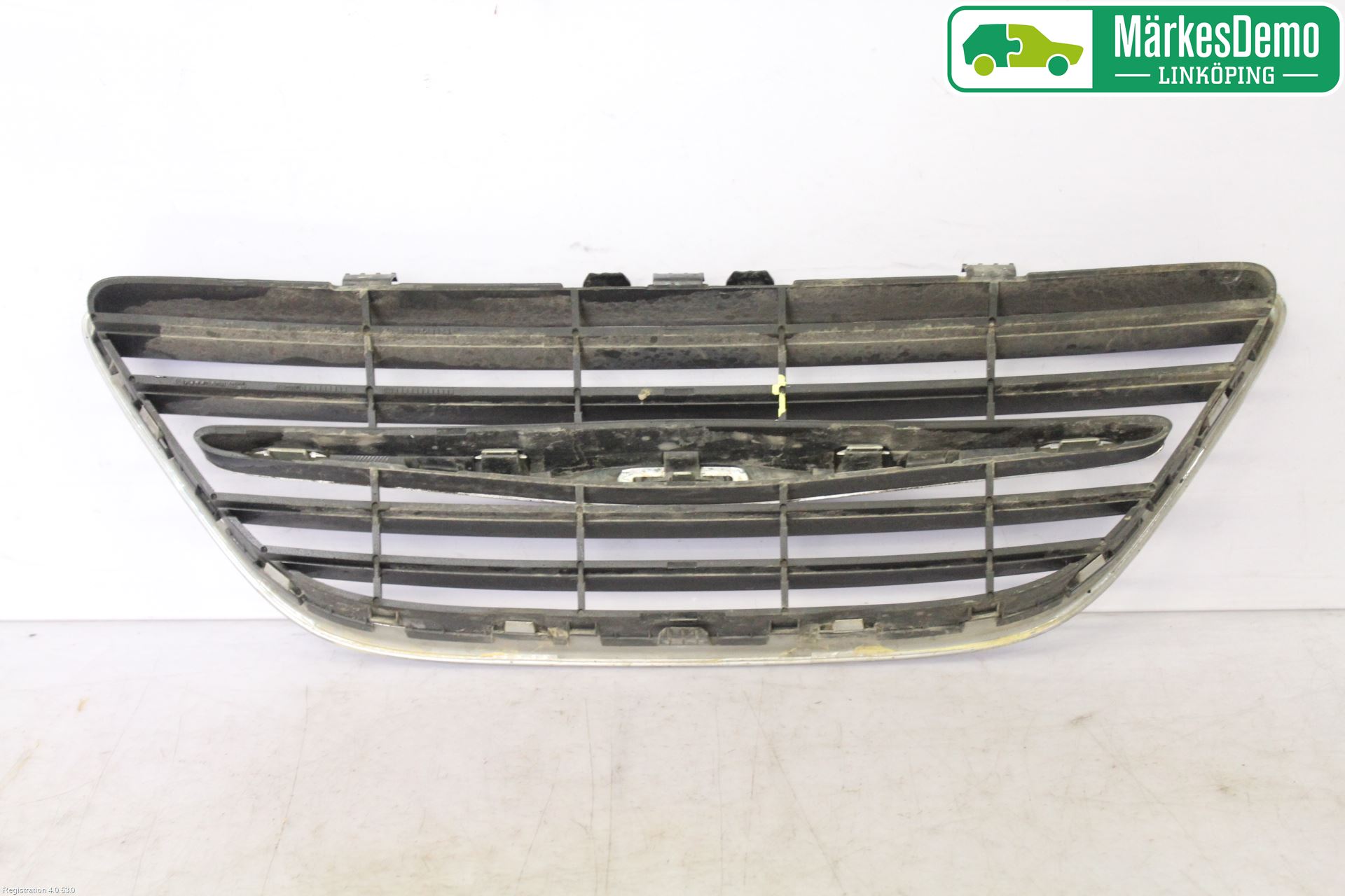 Saab 9-3 VER 2 Grilldel Mitt