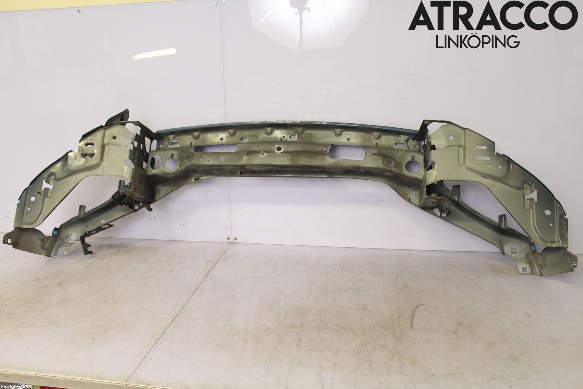 Volvo V50 04-07 Frontplåt