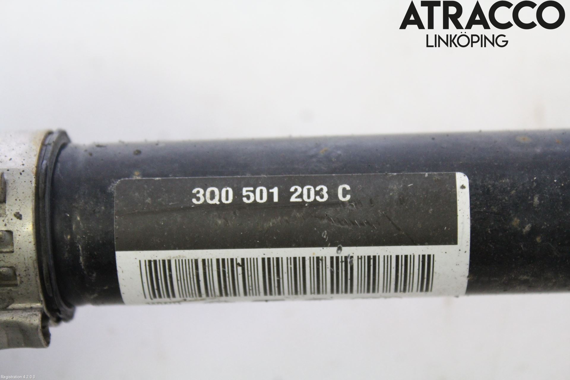 Volkswagen VW PASSAT 15-19 Drivaxel Bak Vänster