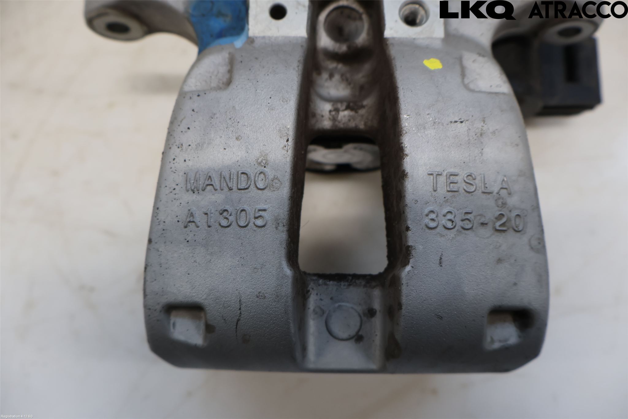 Tesla MODEL Y 21- Bromsok Bak Höger