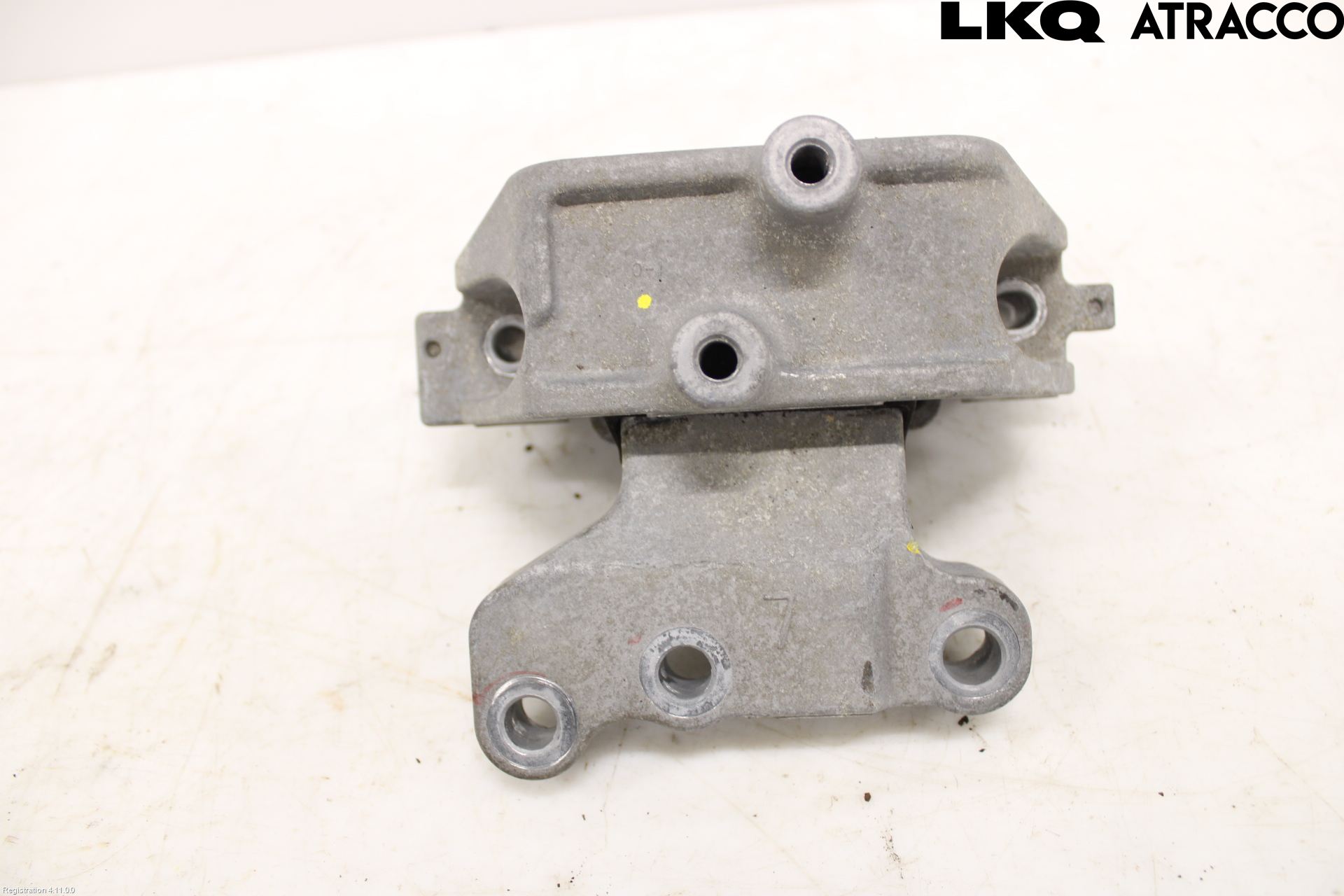 Mitsubishi OUTLANDER 13-21 Motorfäste