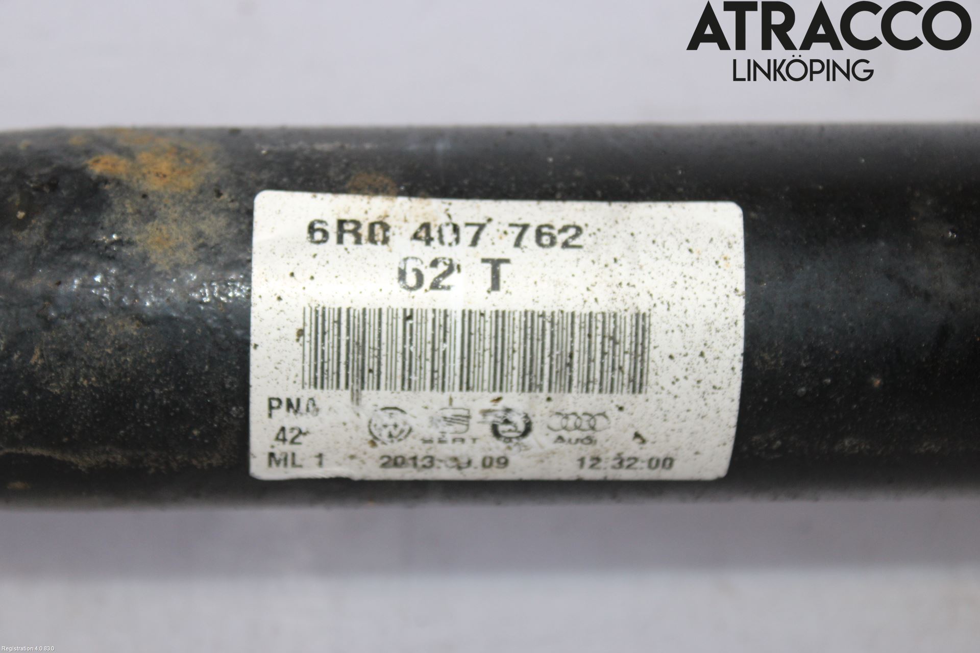 Volkswagen VW POLO 10-17 Drivaxel Fram Höger