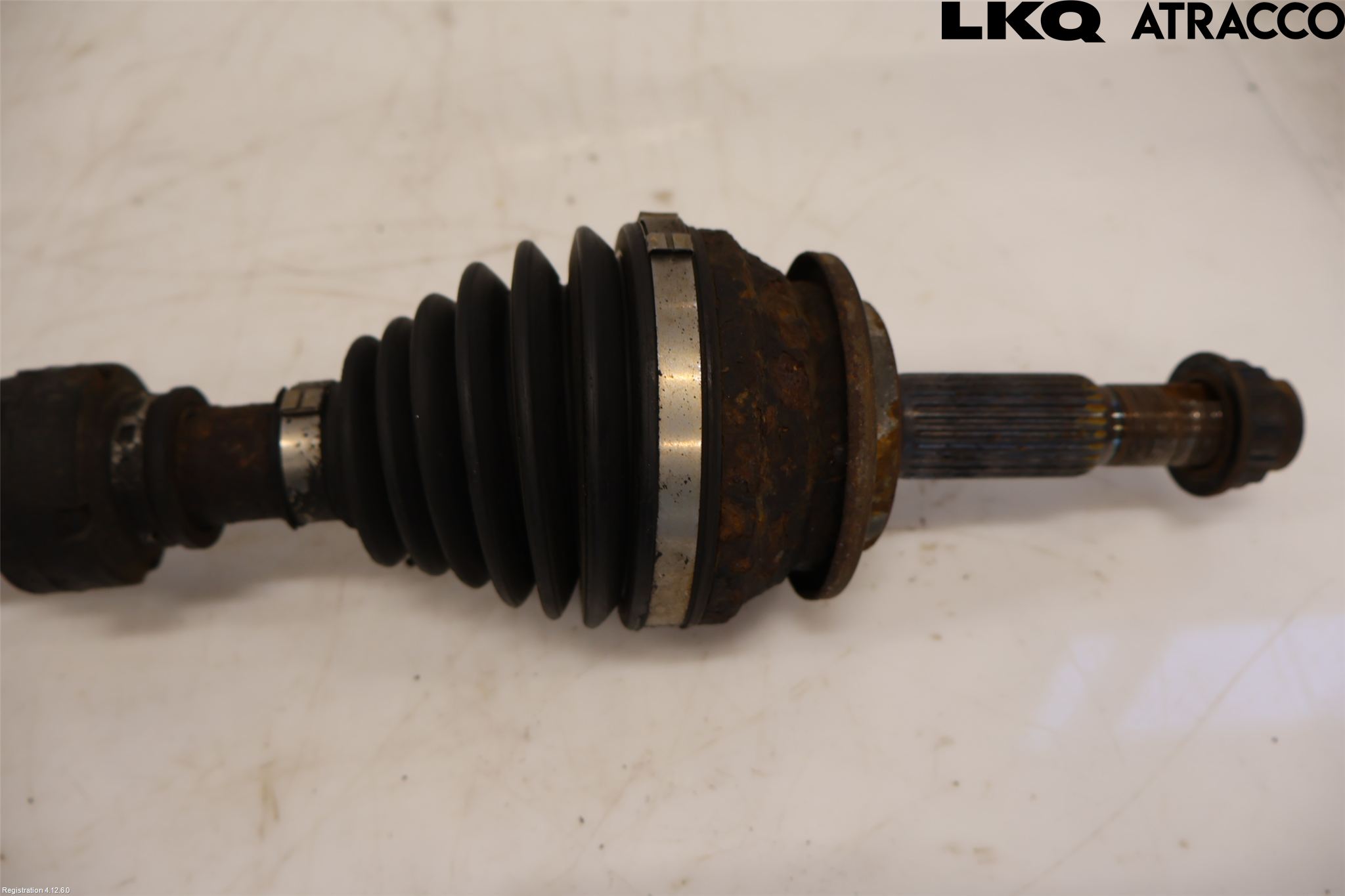 Toyota RAV4 13-18 Drivaxel Fram Höger