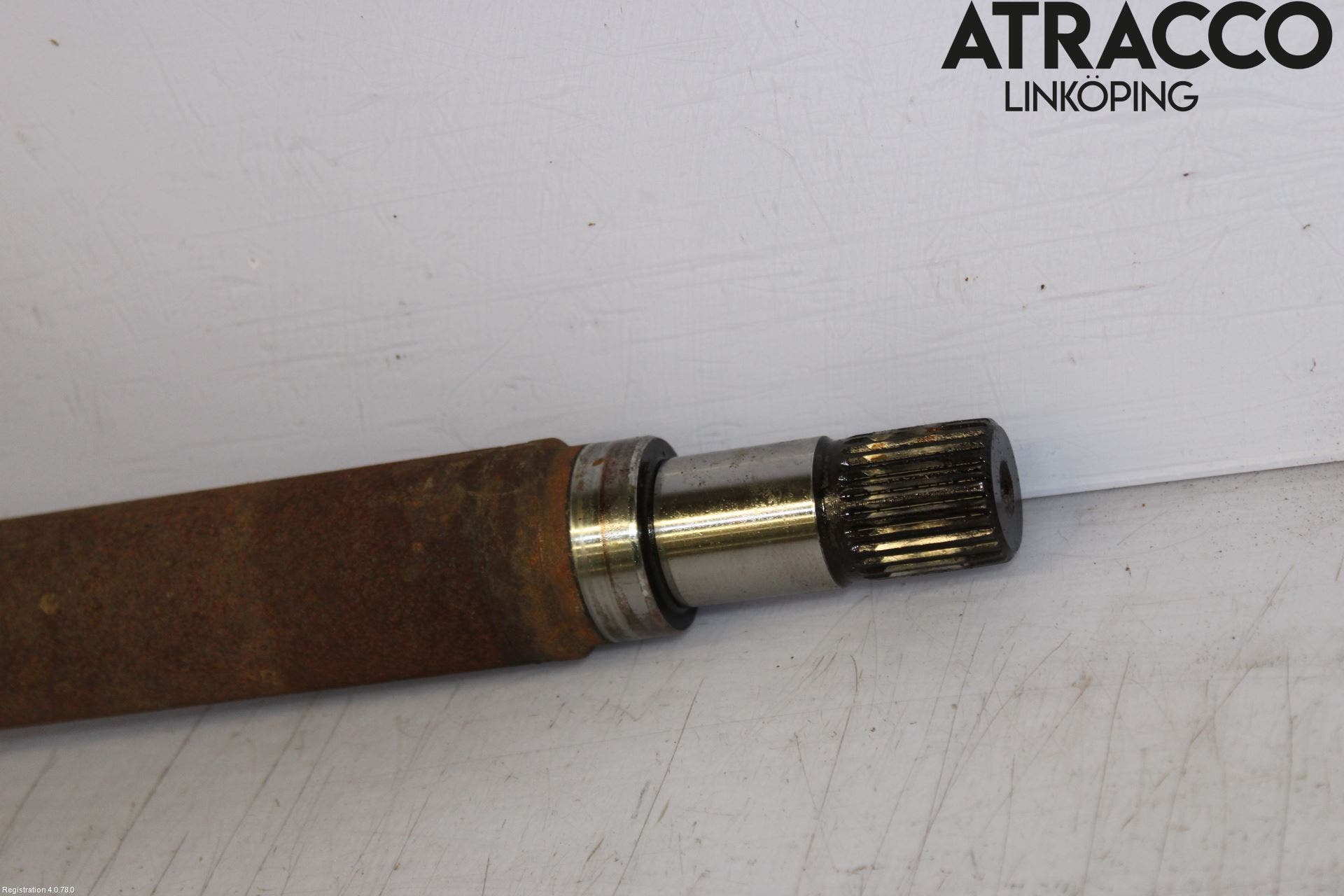 Volvo V50 08-12 Drivaxel Fram Höger