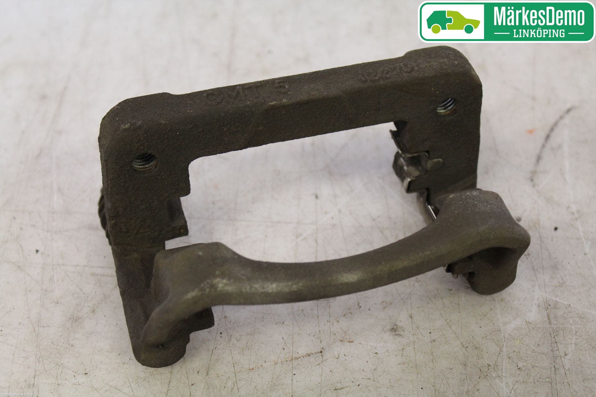 Opel INSIGNIA 09-16 Bromsokshållare