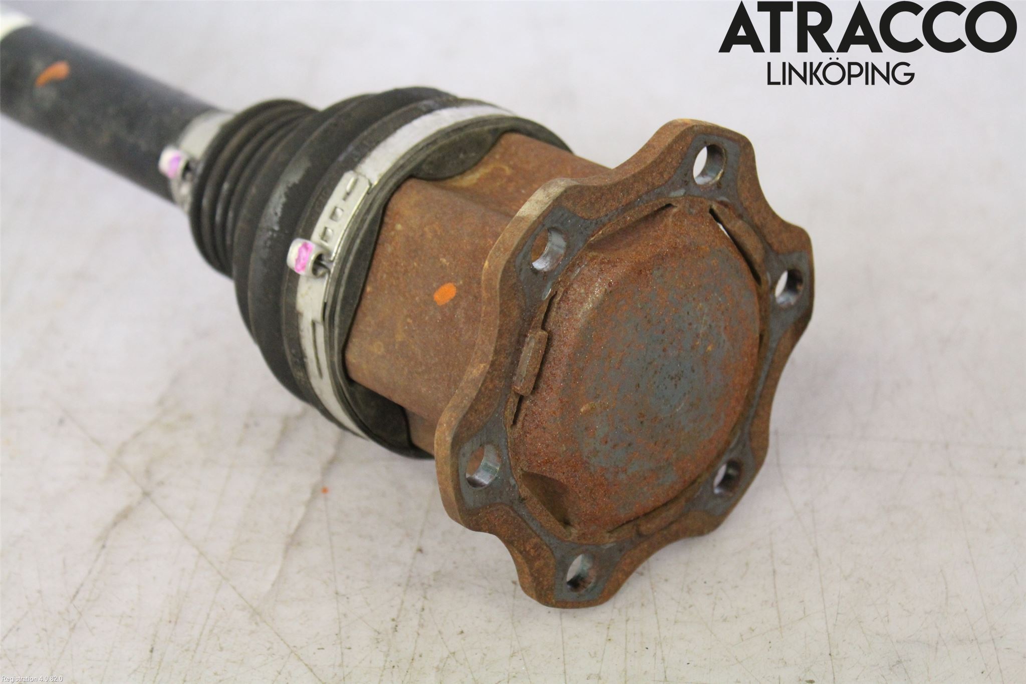 Audi A6 ALLROAD 12-18 Drivaxel Fram Vänster