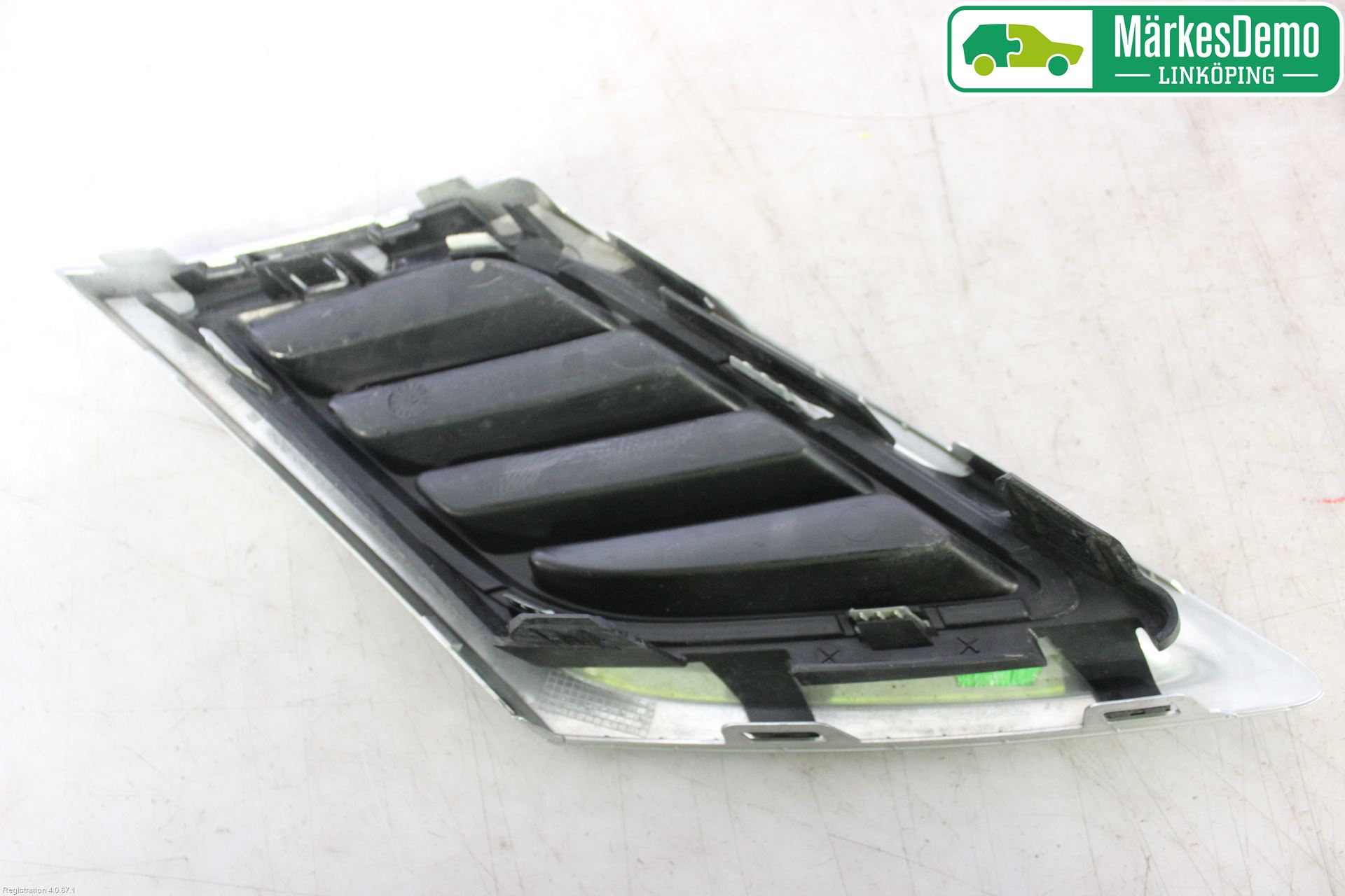 Saab 9-3 VER2/VER3 08-15 Grilldel Vänster