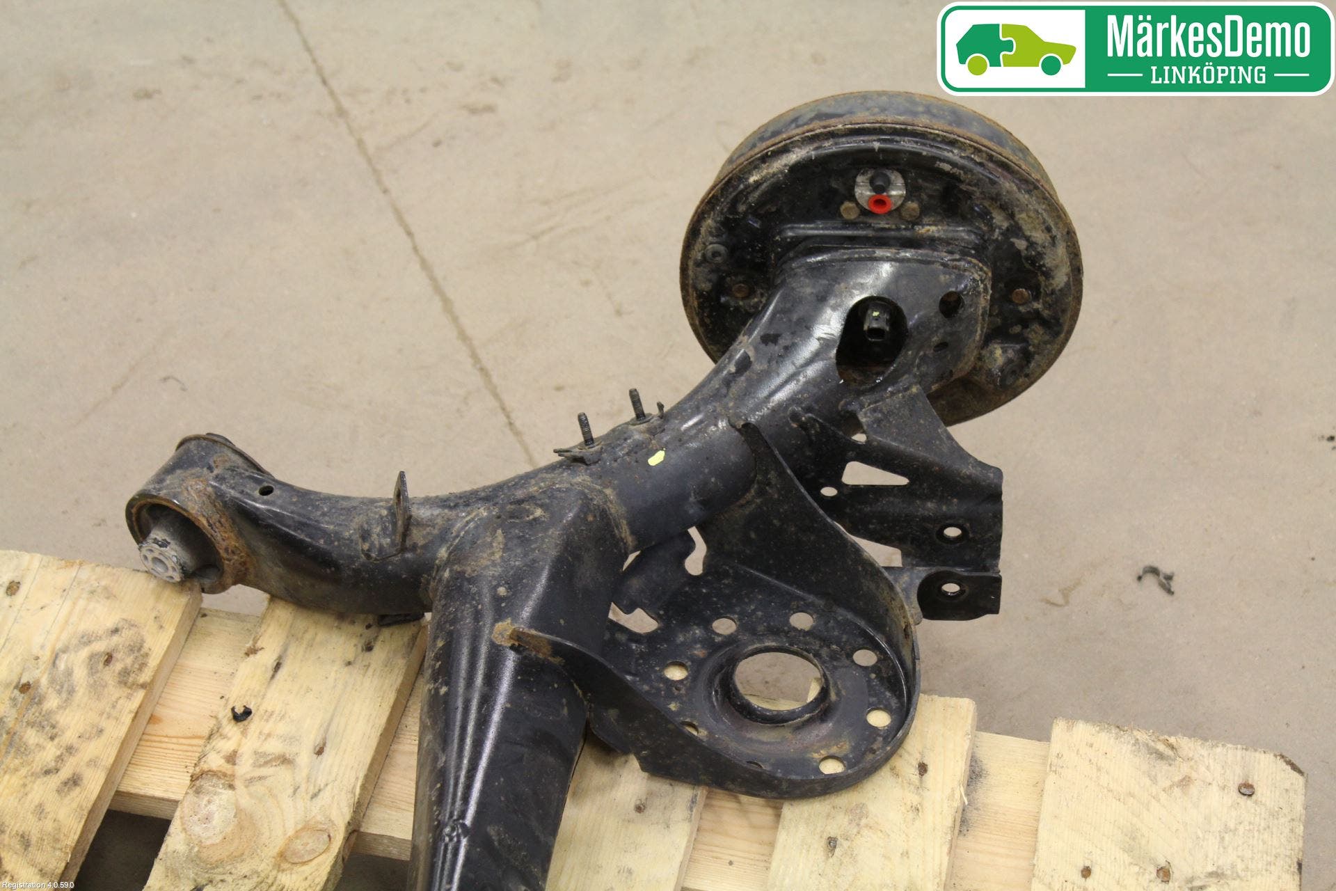 Toyota YARIS XP130 12-14 Bakaxel