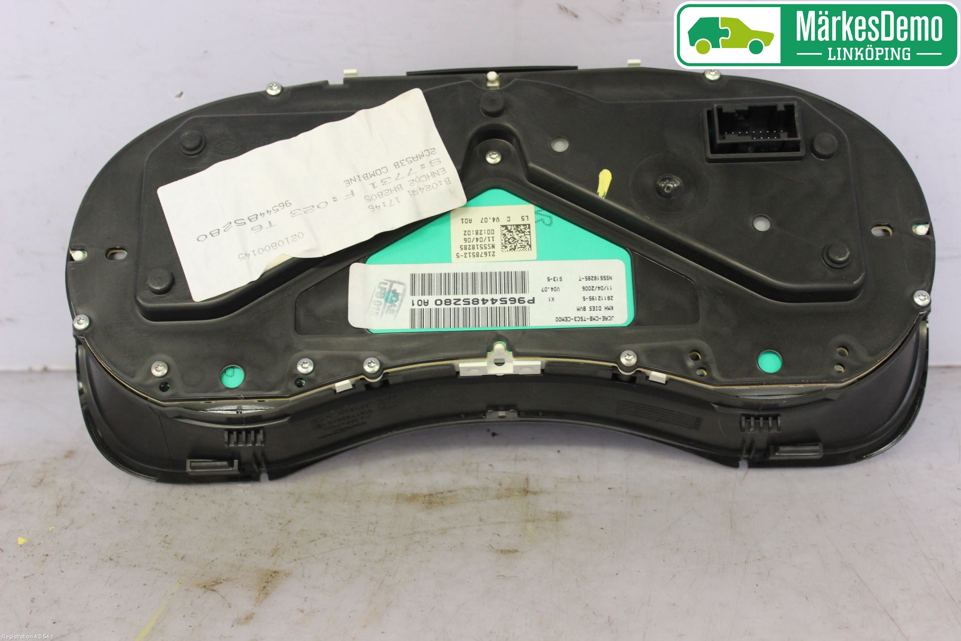 Peugeot 307     05-08 Instrument Komb