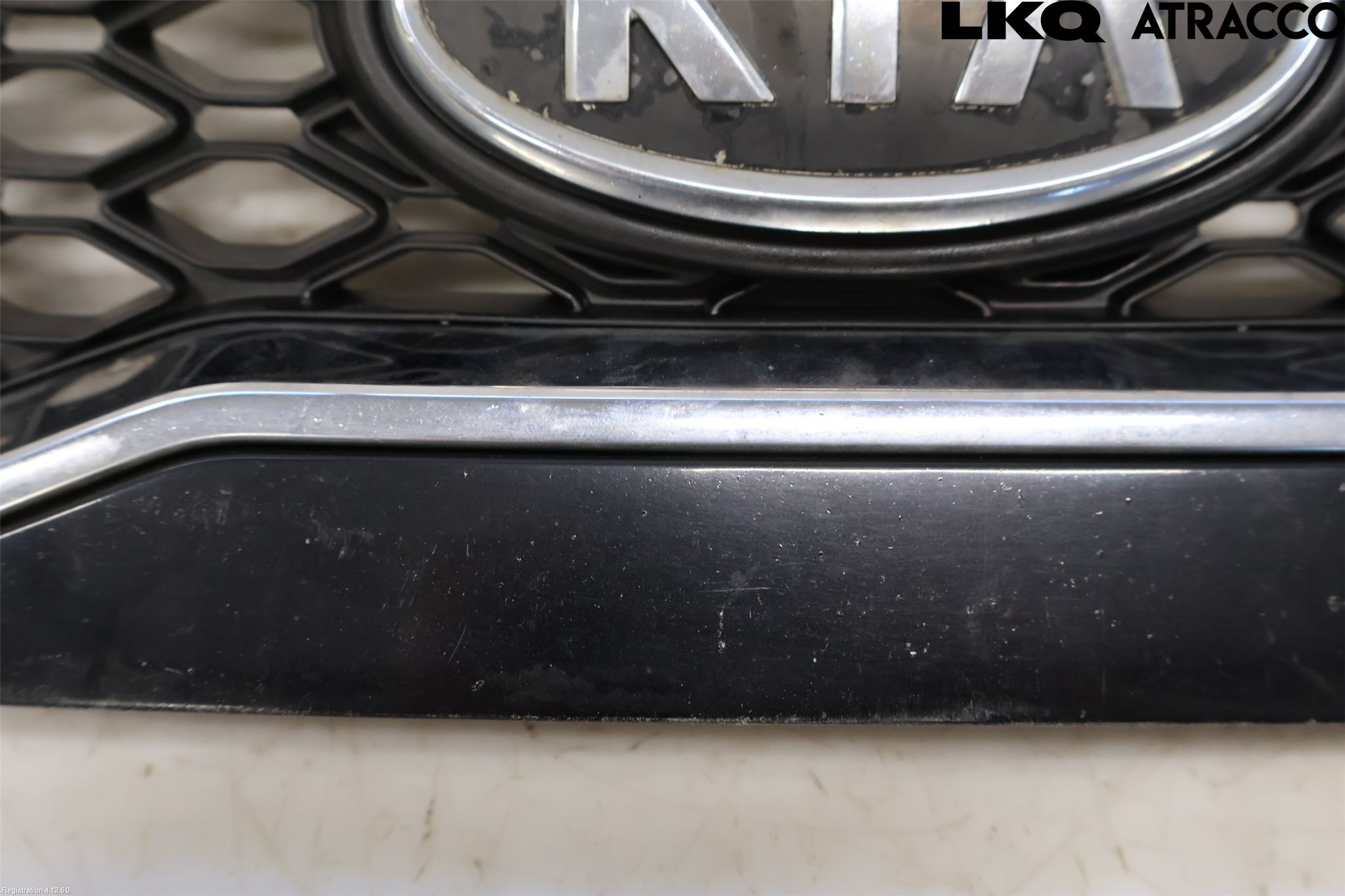 Kia CEED 06-12 Grill Komp