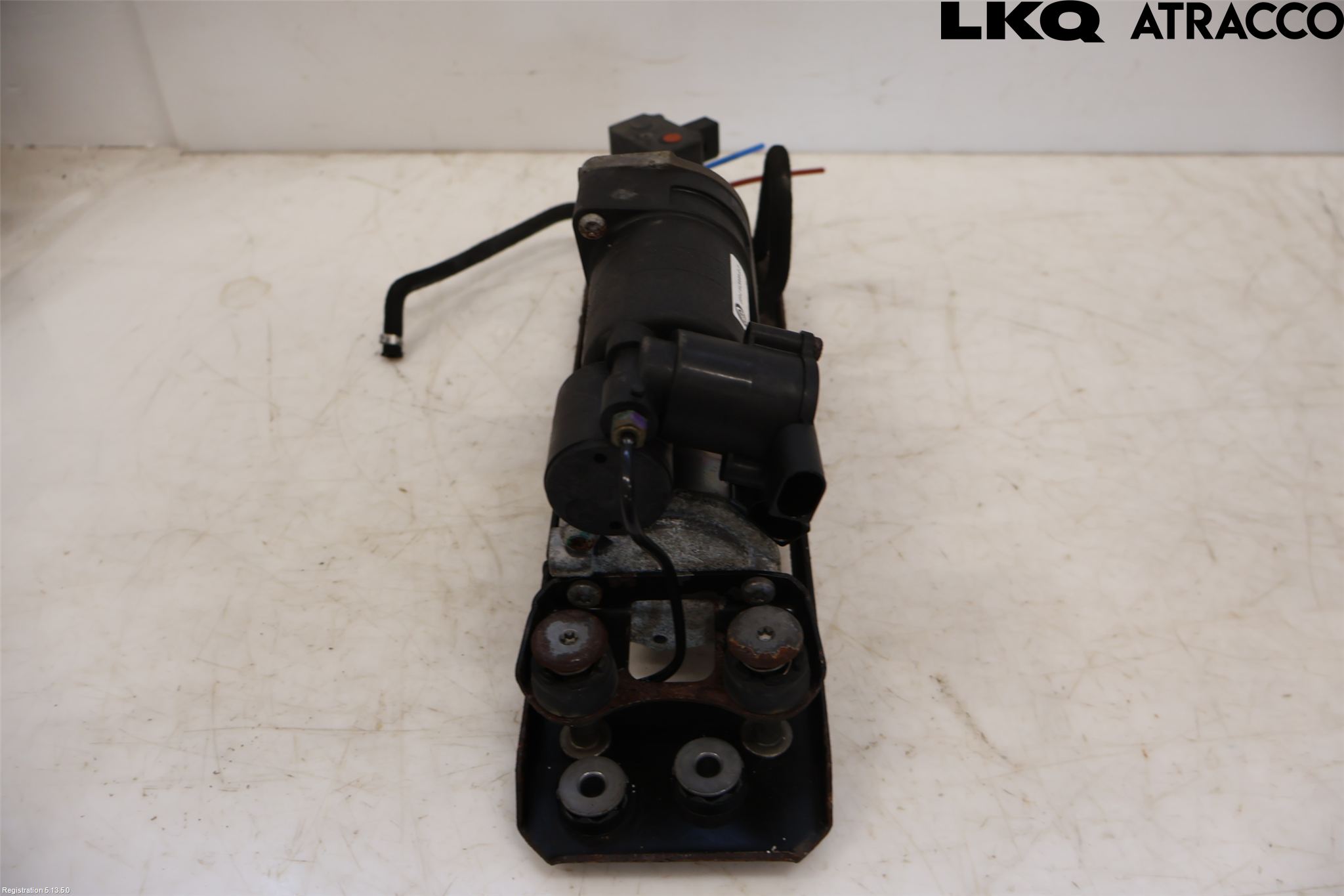 BMW 5 E60/61 Sed/Tou 02-10 Kompressor Stöt-Fjädring