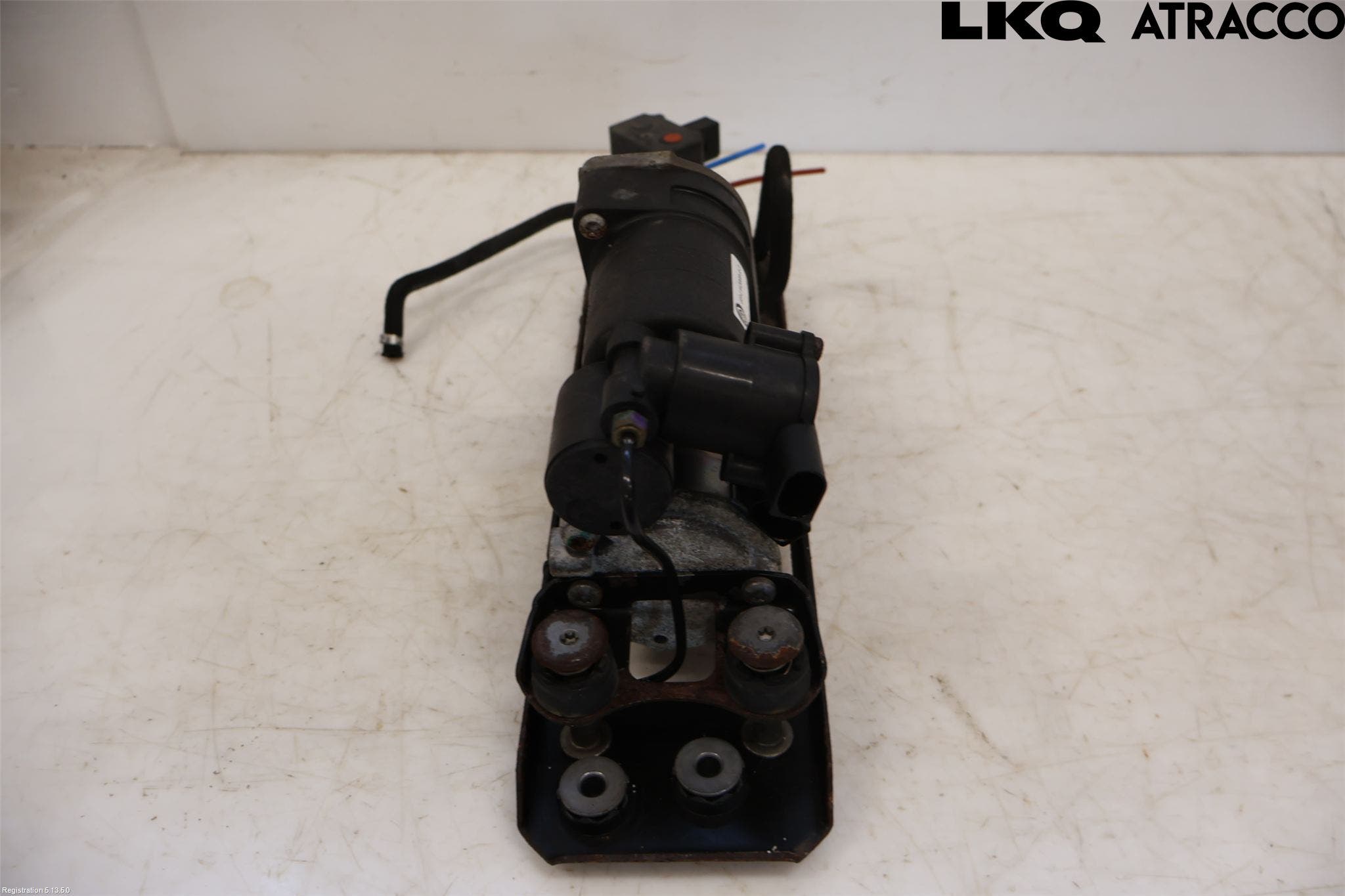 BMW 5 E60/61 Sed/Tou 02-10 Kompressor Stöt-Fjädring