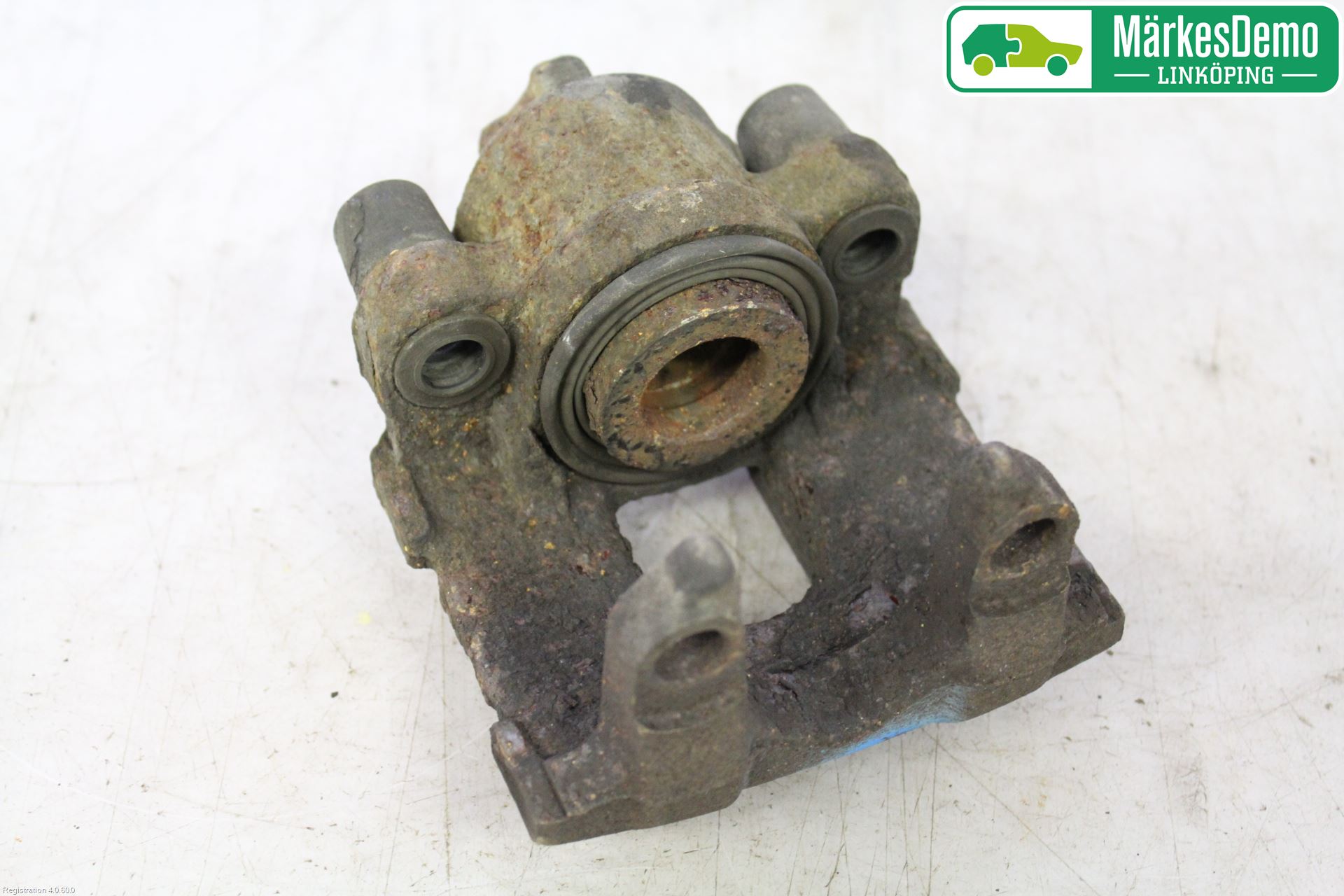 BMW X5 E53     99-06 Bromsok Bak Höger