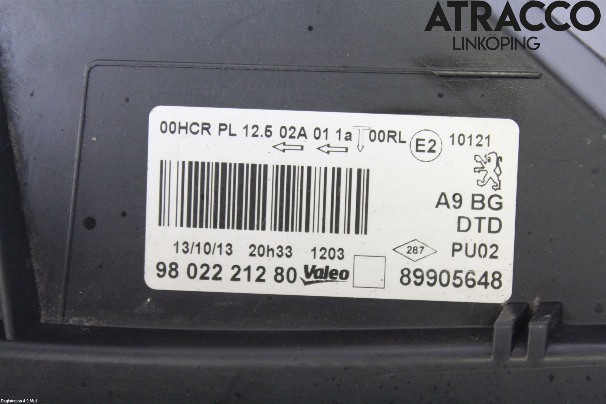 Peugeot 208 12-15 Strålkastare Höger