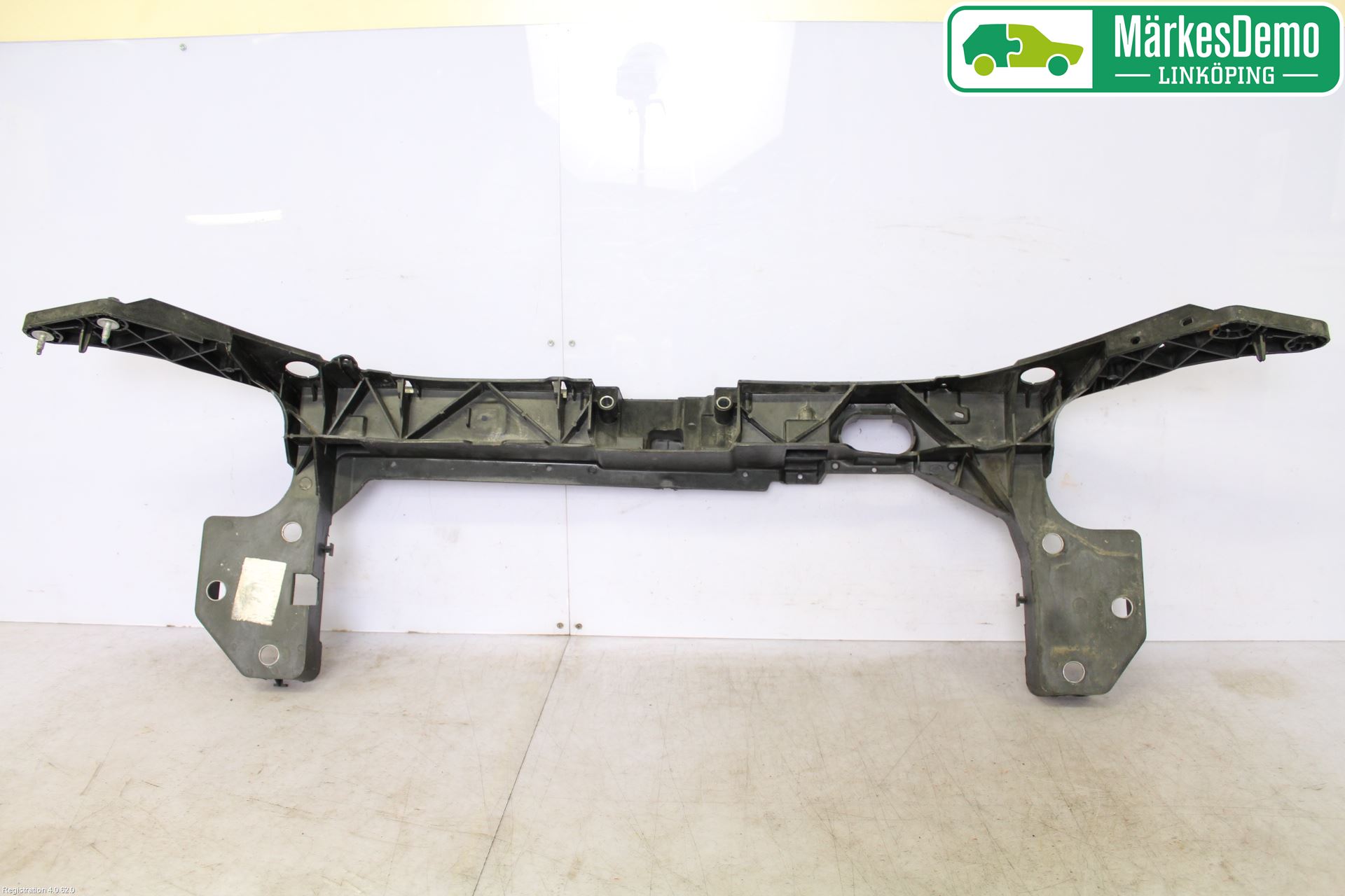 Renault CLIO III  09-12 Frontplåt