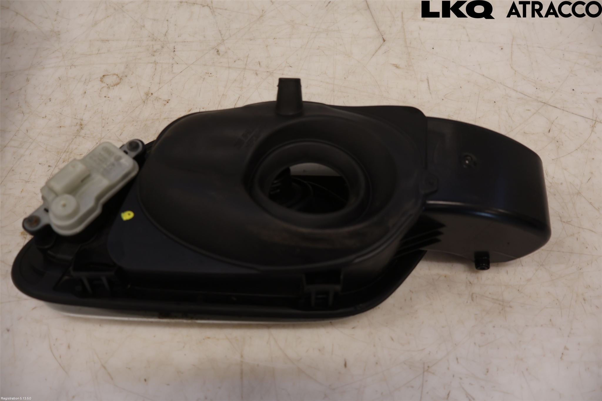 Volkswagen VW GOLF / E-GOLF VIII 20- Tanklucka