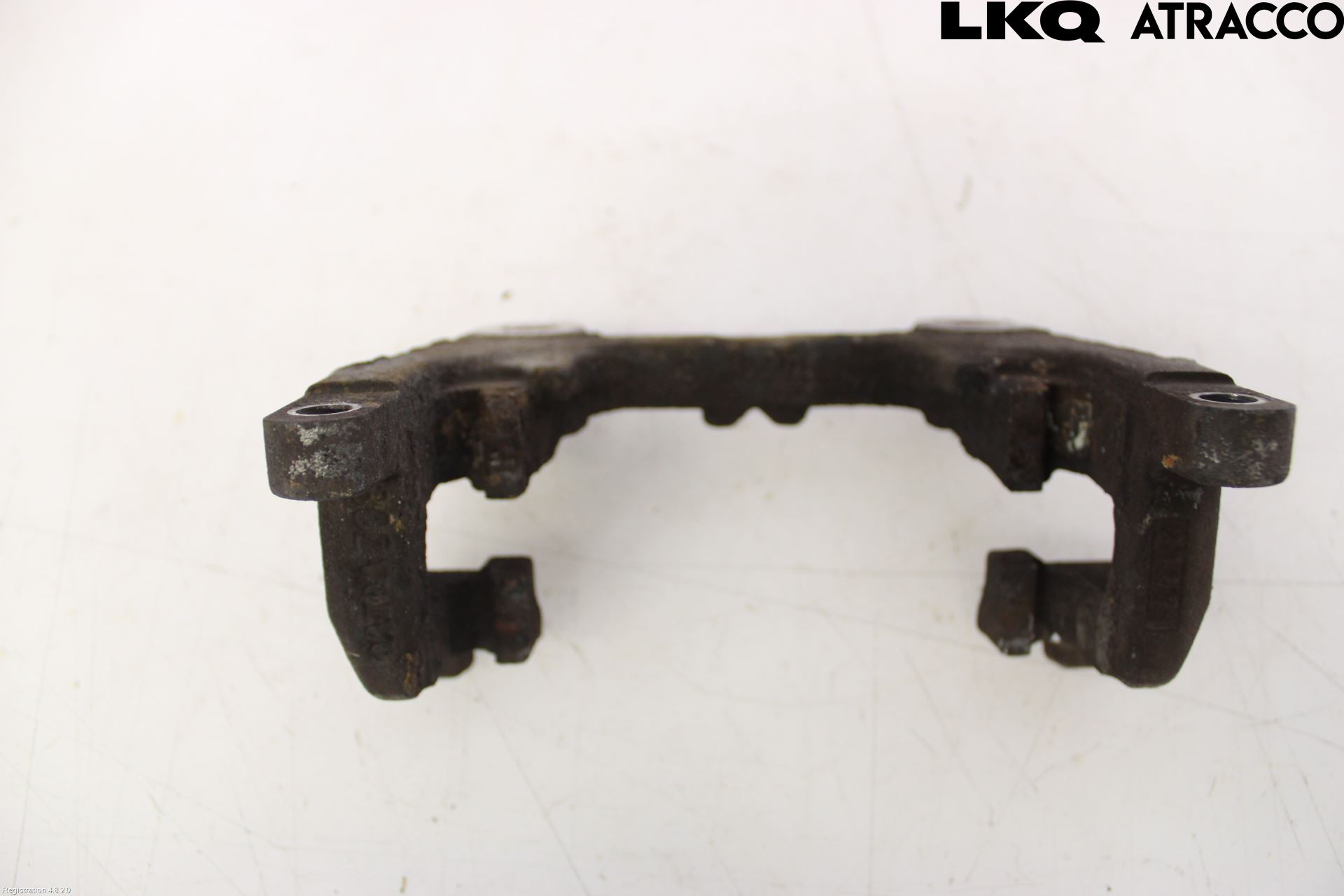 Volvo V90 17->> Bromsokshållare