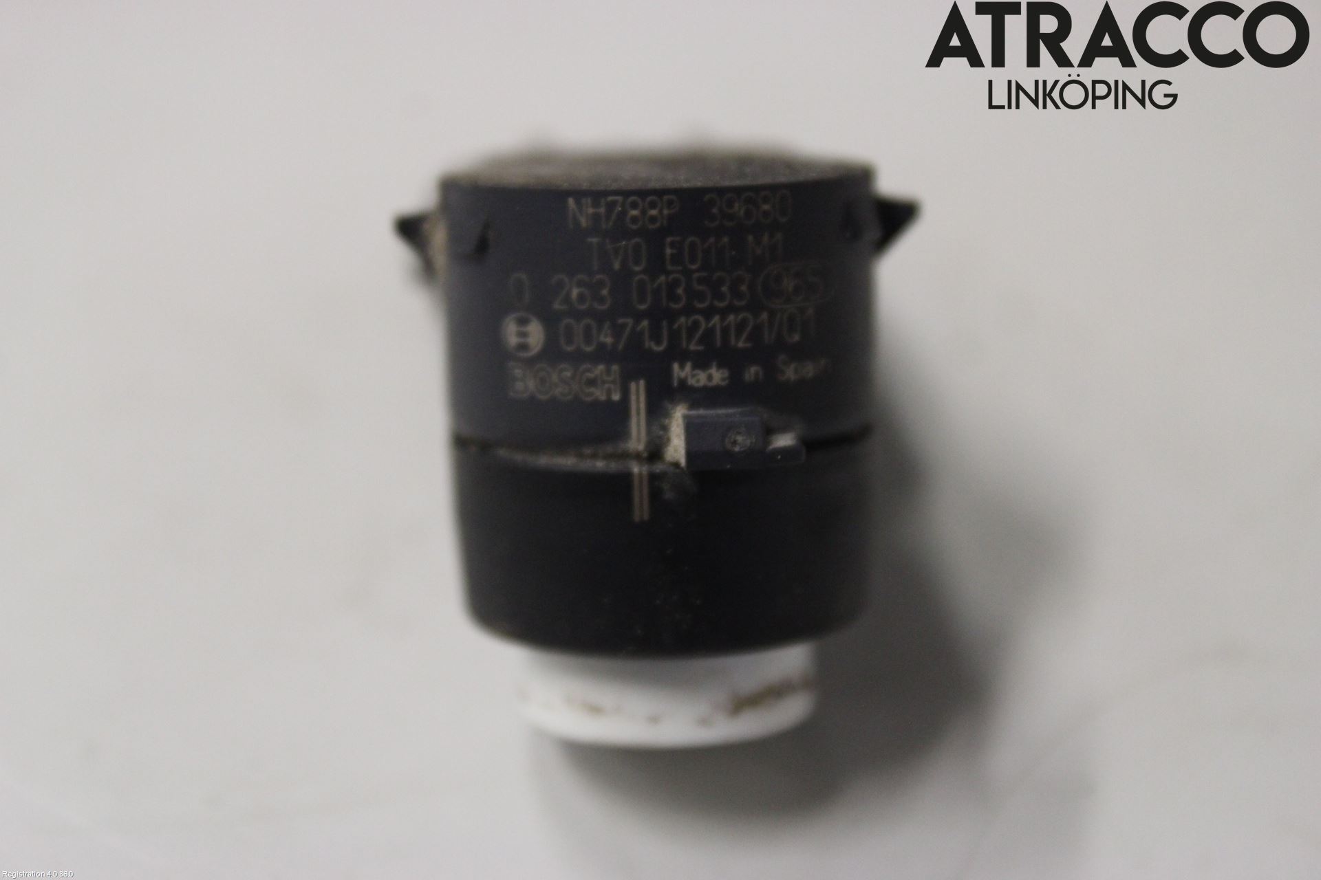 Honda CR-V 13-18 Parkeringshjälp Frontsensor