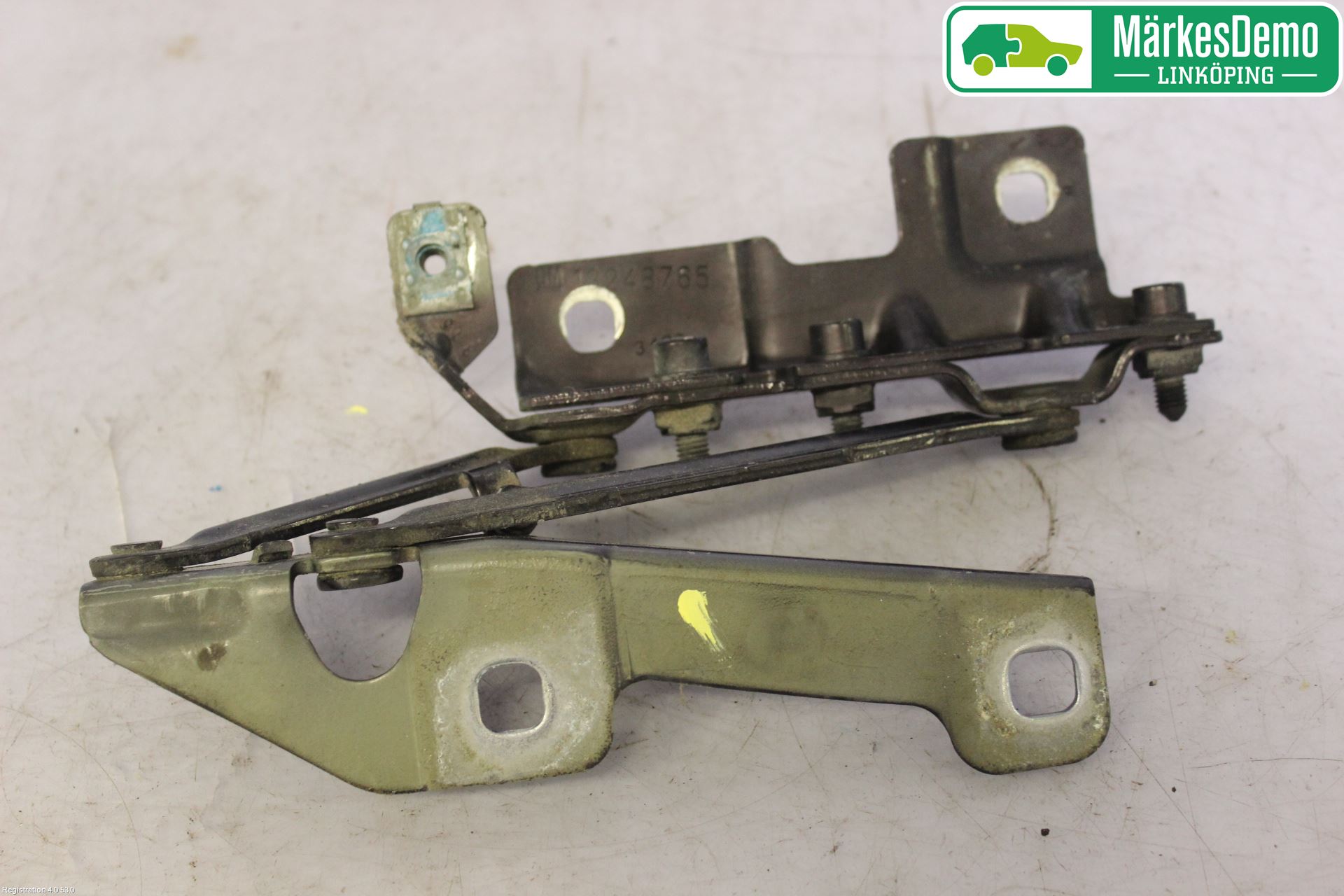 Saab 9-5 10-12 Huvgångjärn