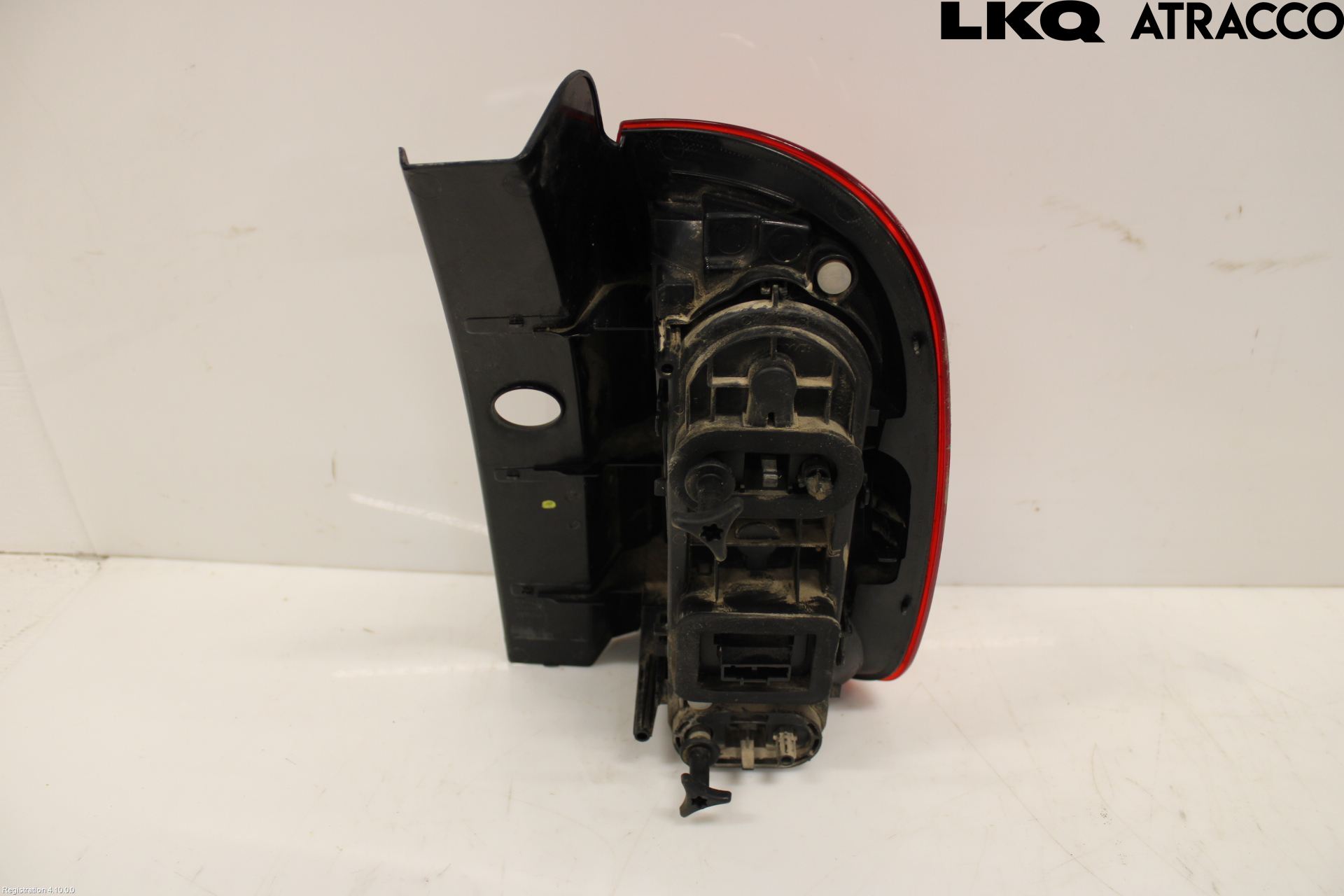 Dacia DUSTER 10-17 Bakljus Vänster