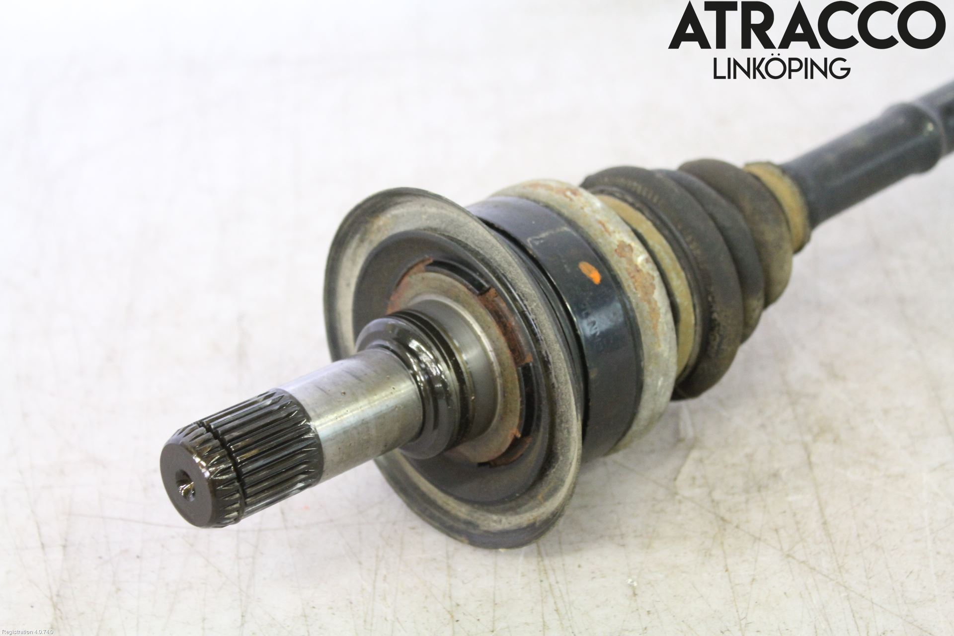 BMW 3 F30/F31/F80 12-19 Drivaxel Bak Vänster