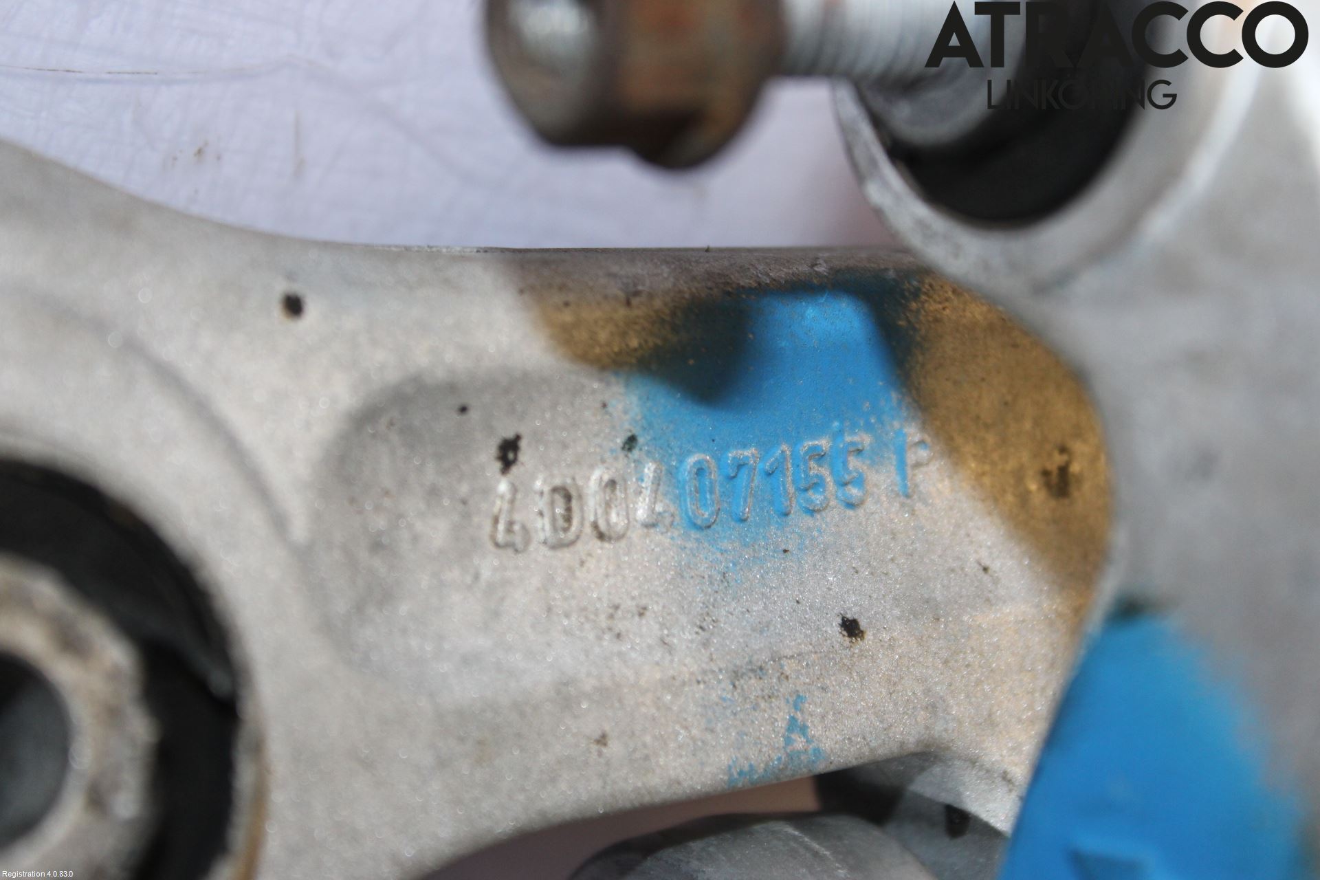 Volkswagen VW PASSAT 01-05 Bärarm Fram Undre Hö