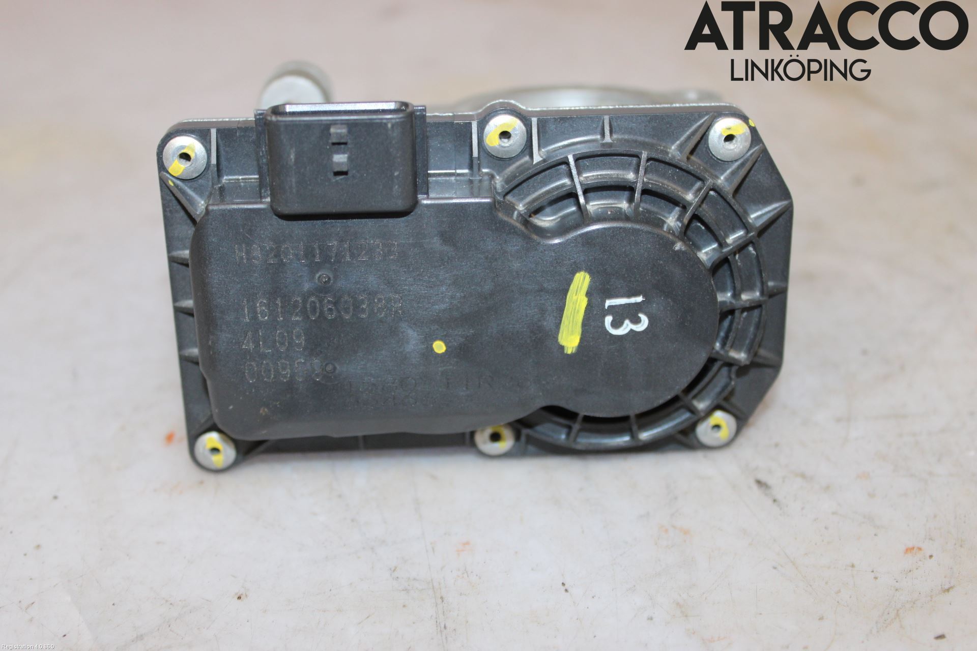 Nissan PULSAR Injspjällhus