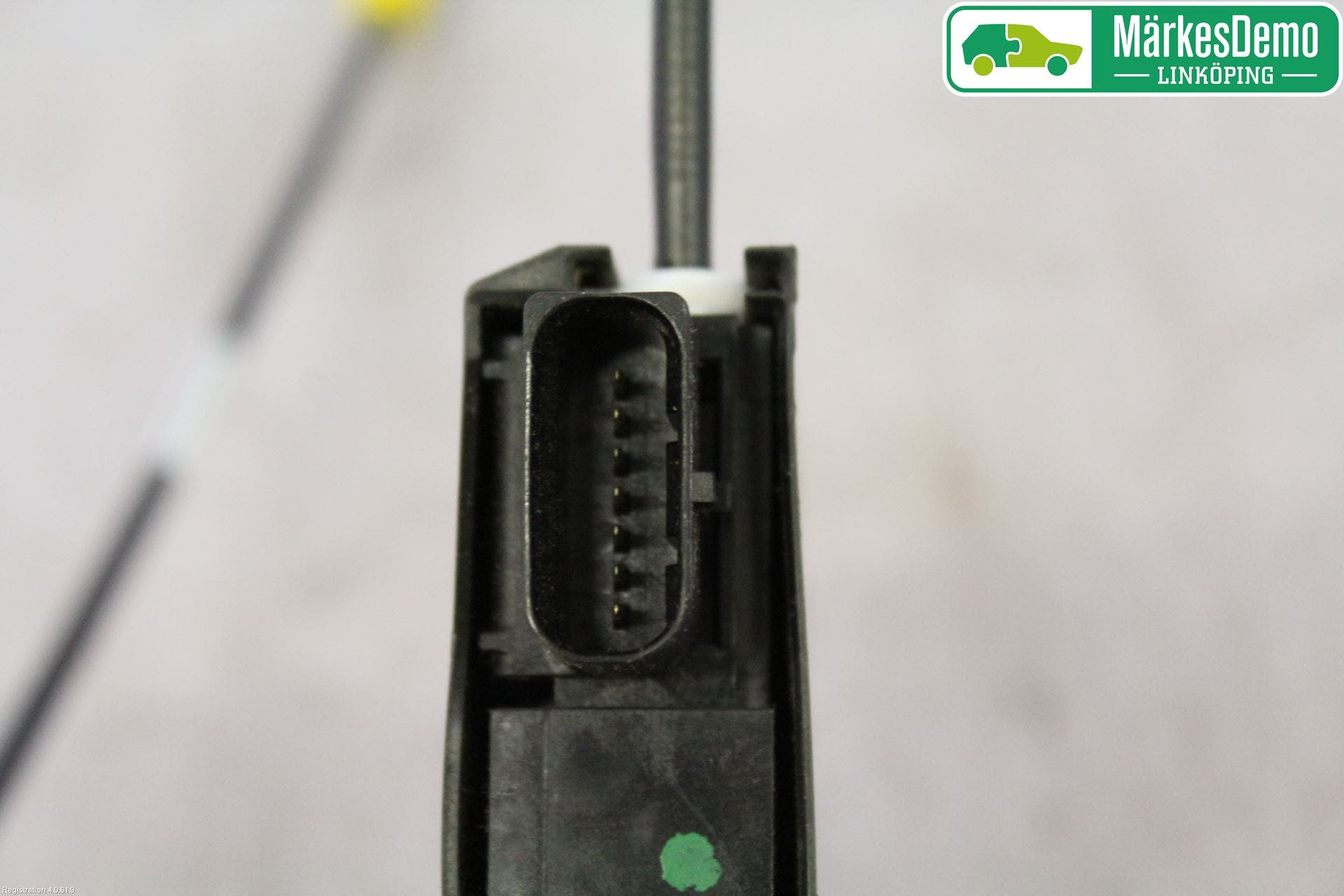 Peugeot 308 14-21 Låskista-Dörrlås