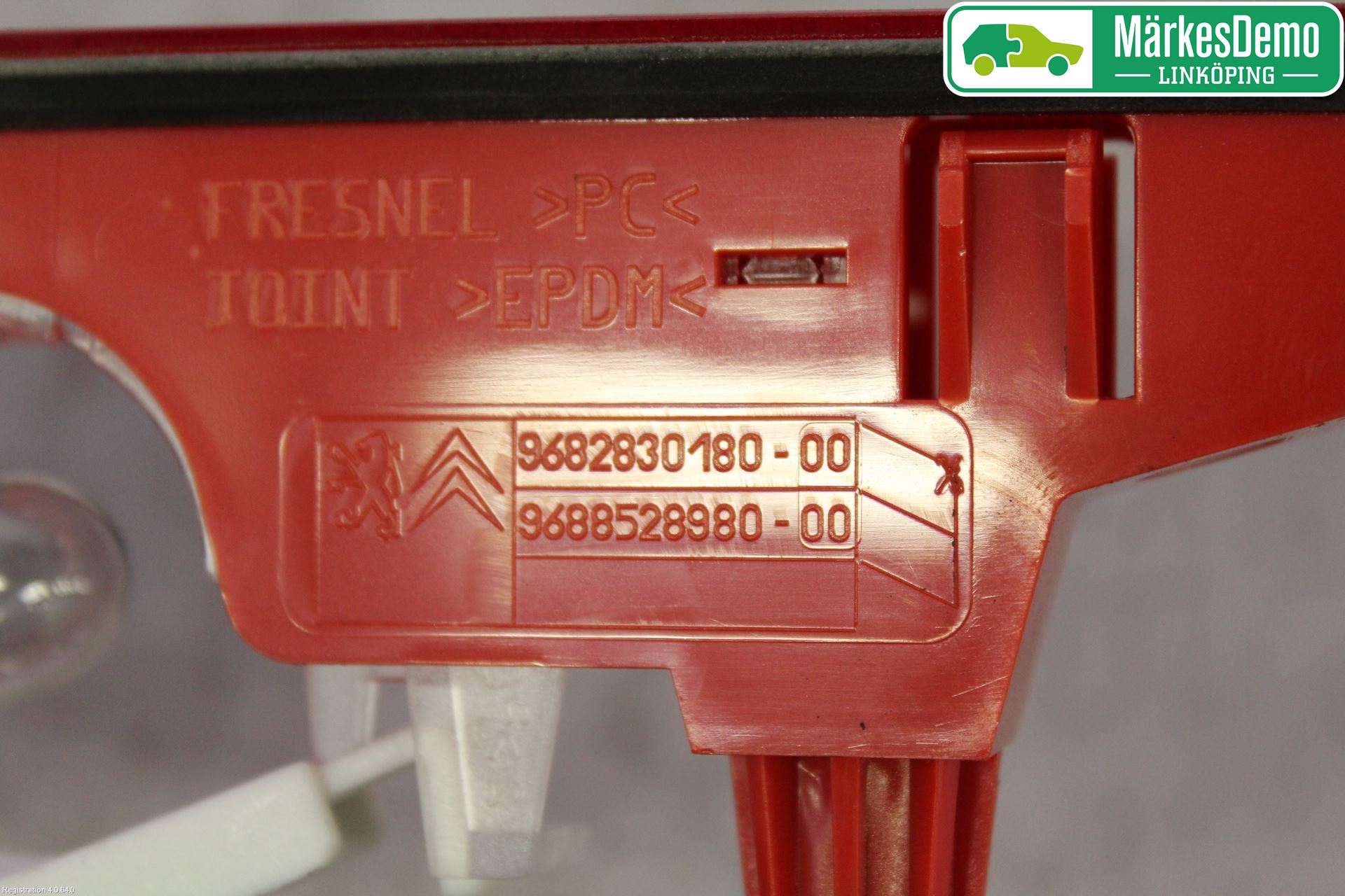 Peugeot PARTNER 16-18 Bromsljus Bakruta