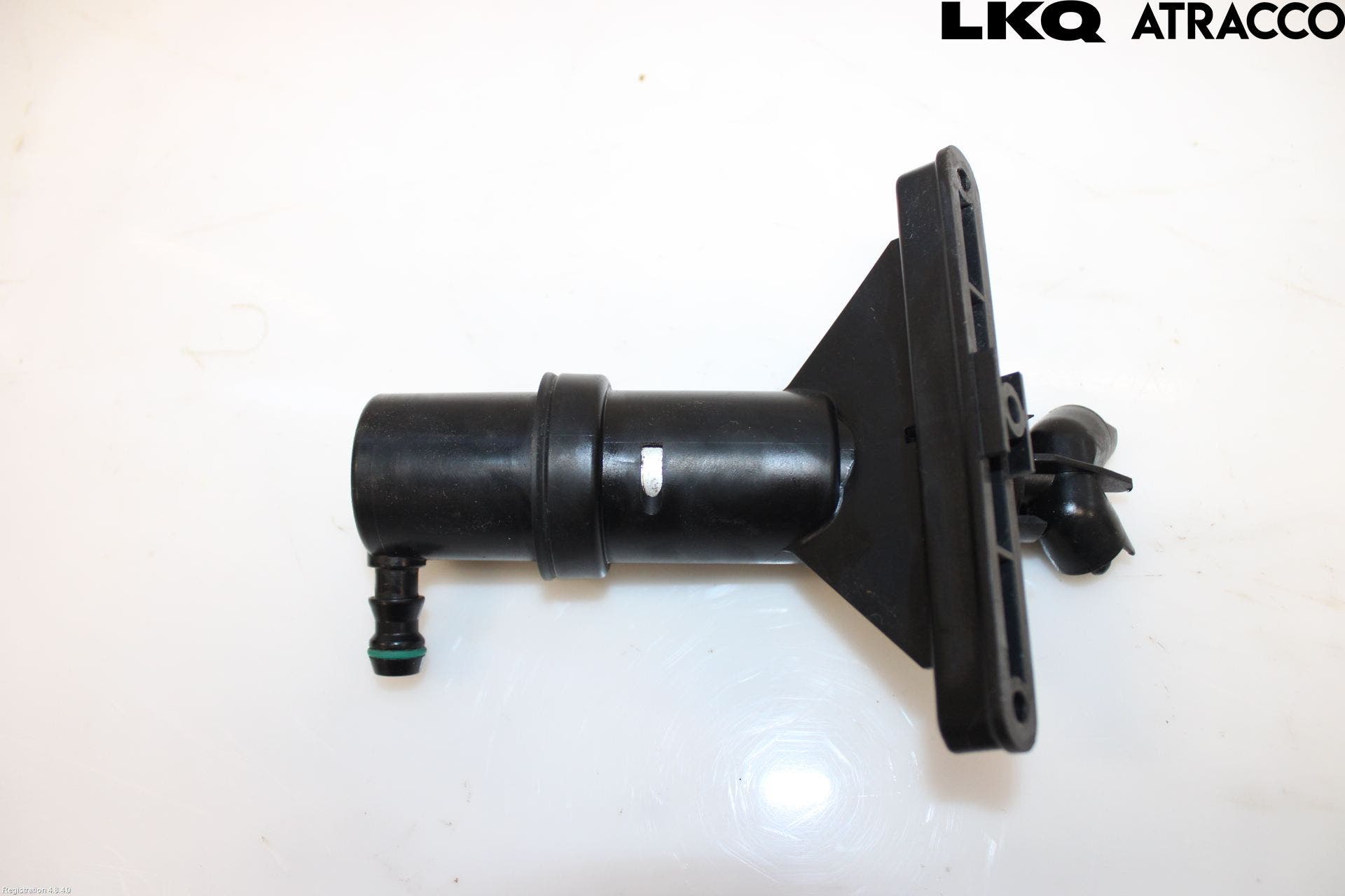 BMW 5 E60/61 Sed/Tou 02-10 Spolarmunstycke Strålkastare