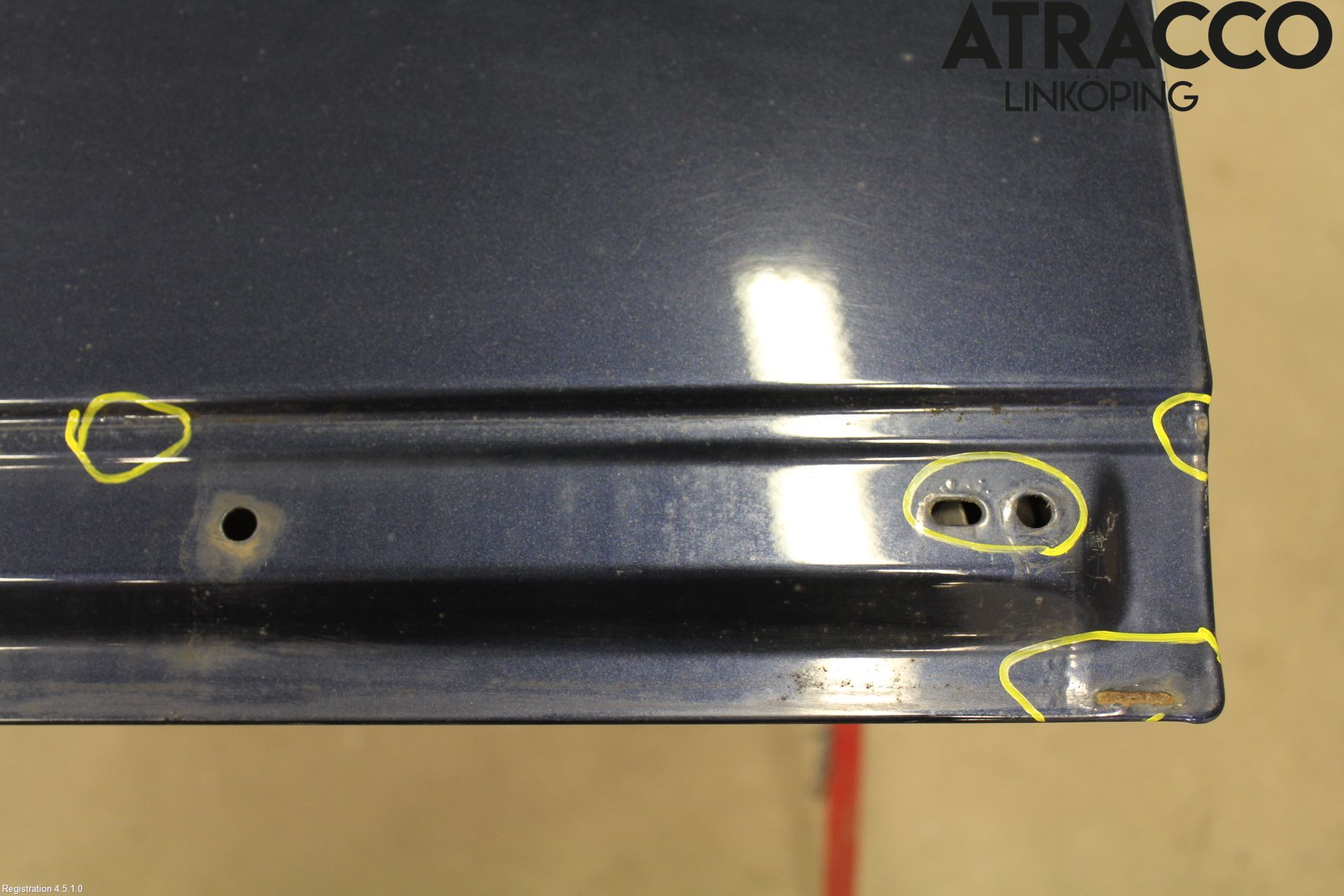 Volvo V70 08-13 Dörr Fram Vänster