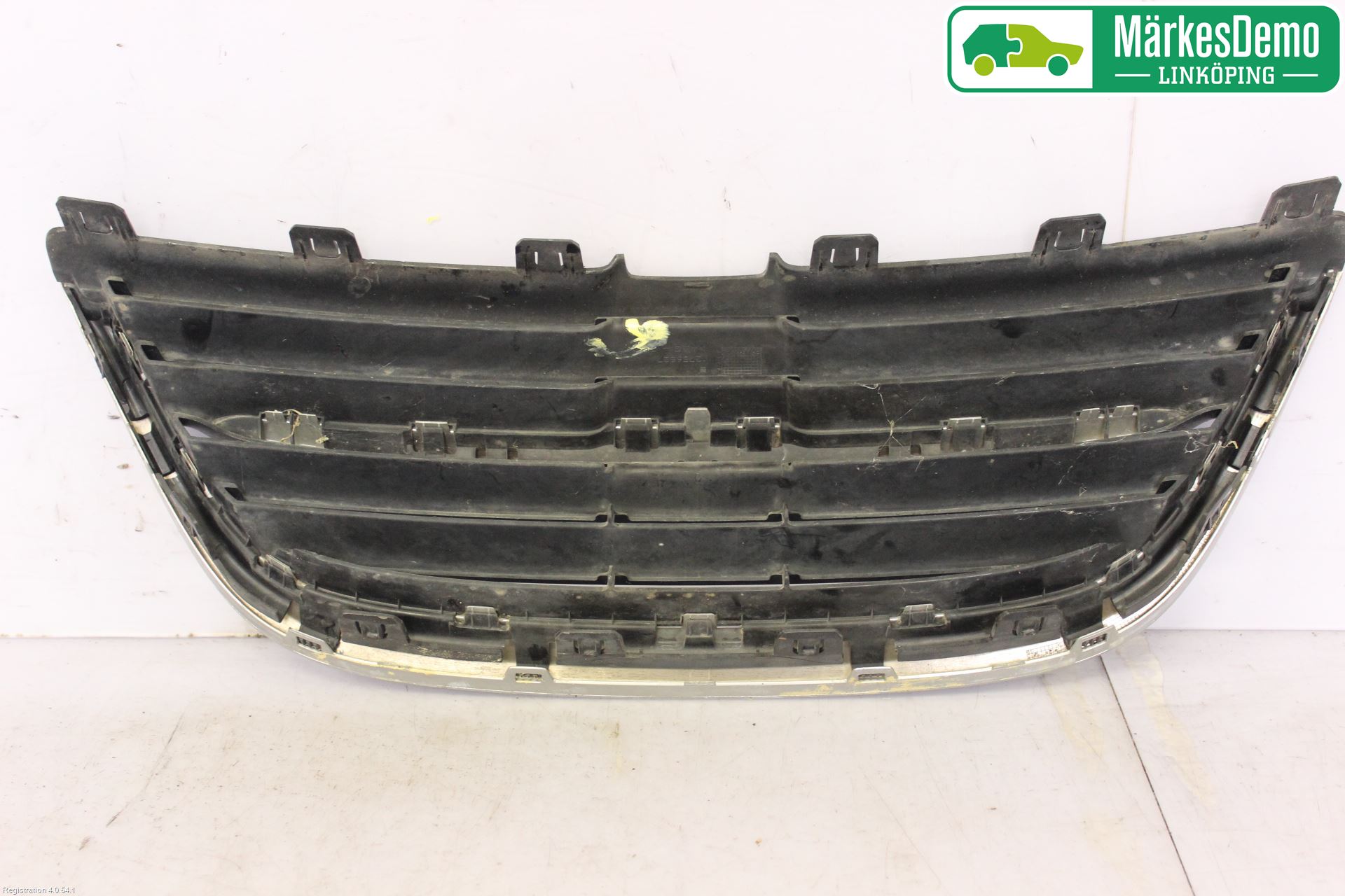 Saab 9-5     06-10 Grilldel Mitt