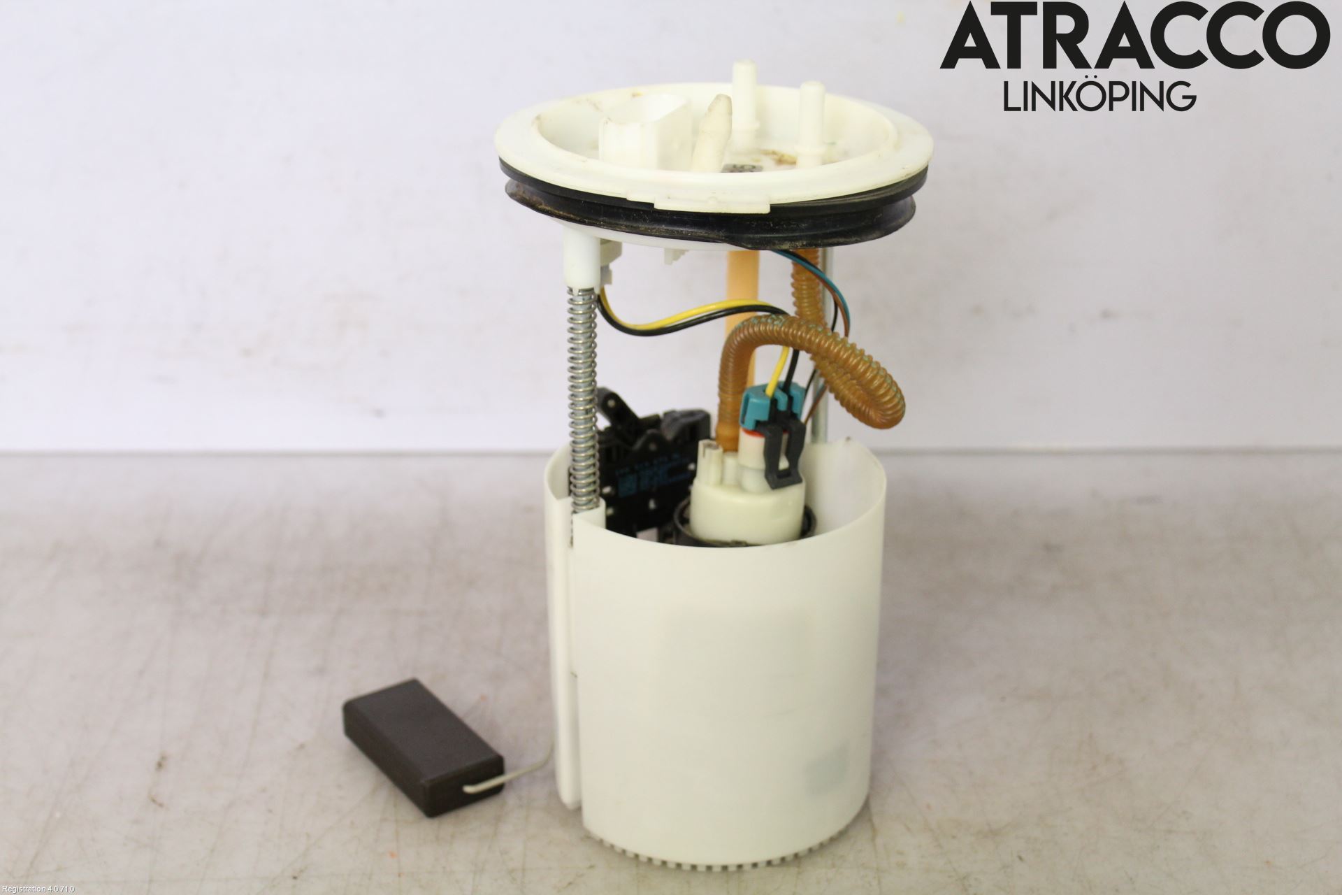 Volkswagen VW GOLF V 04-09 Bränslepump El