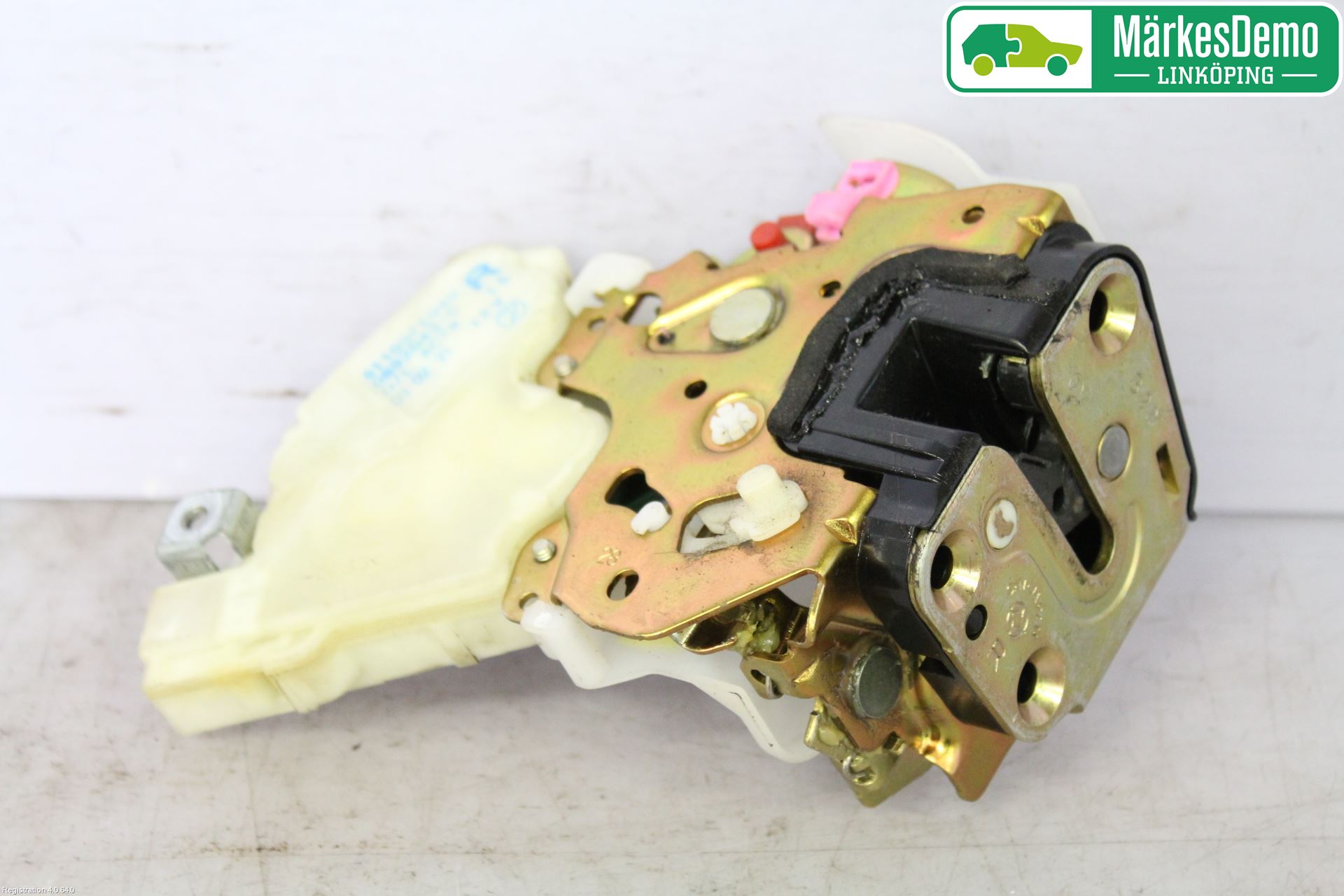 Subaru IMPREZA II  03-05 Låskista-Dörrlås