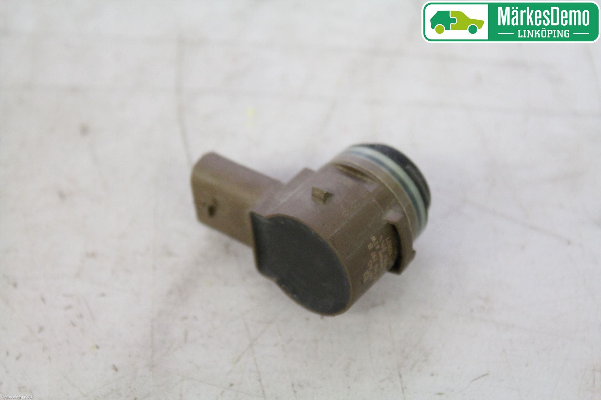 Volkswagen VW GOLF / E-GOLF VII 13-20 Parkeringshjälp Frontsensor