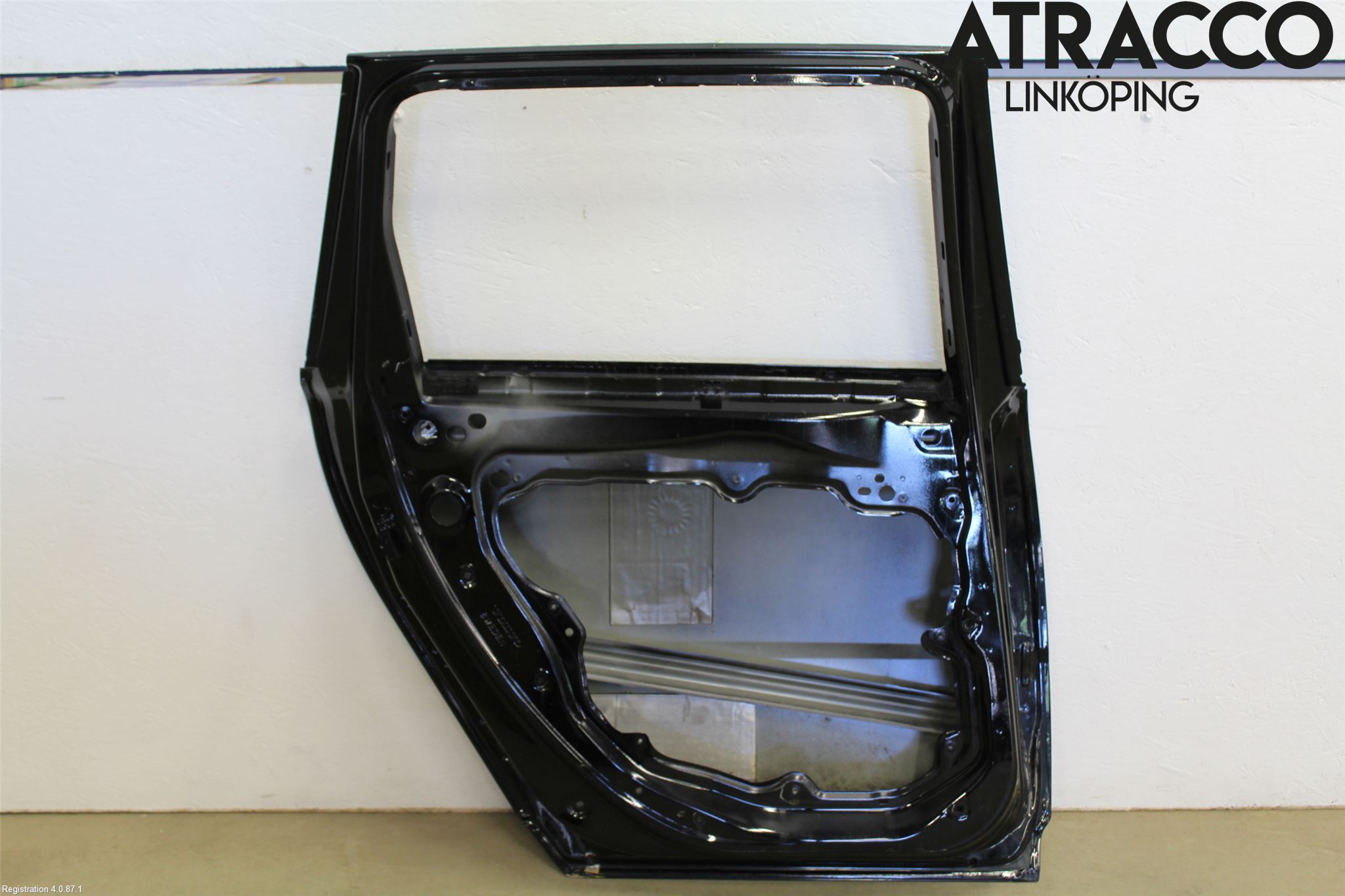 Volvo V70 08-13 Dörr Bak Vänster