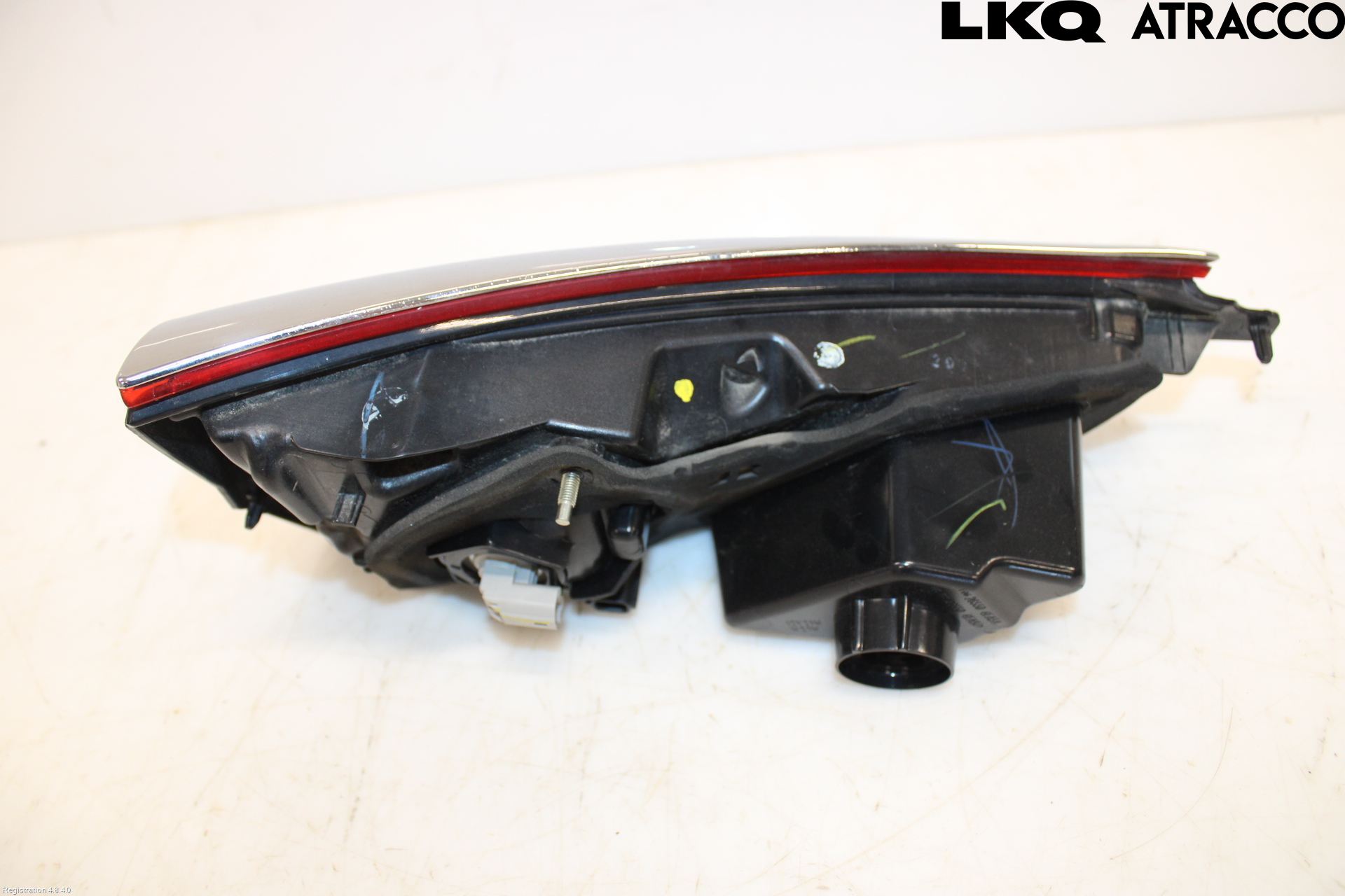 Nissan QASHQAI 14-17 Bakljus Lucka Hö