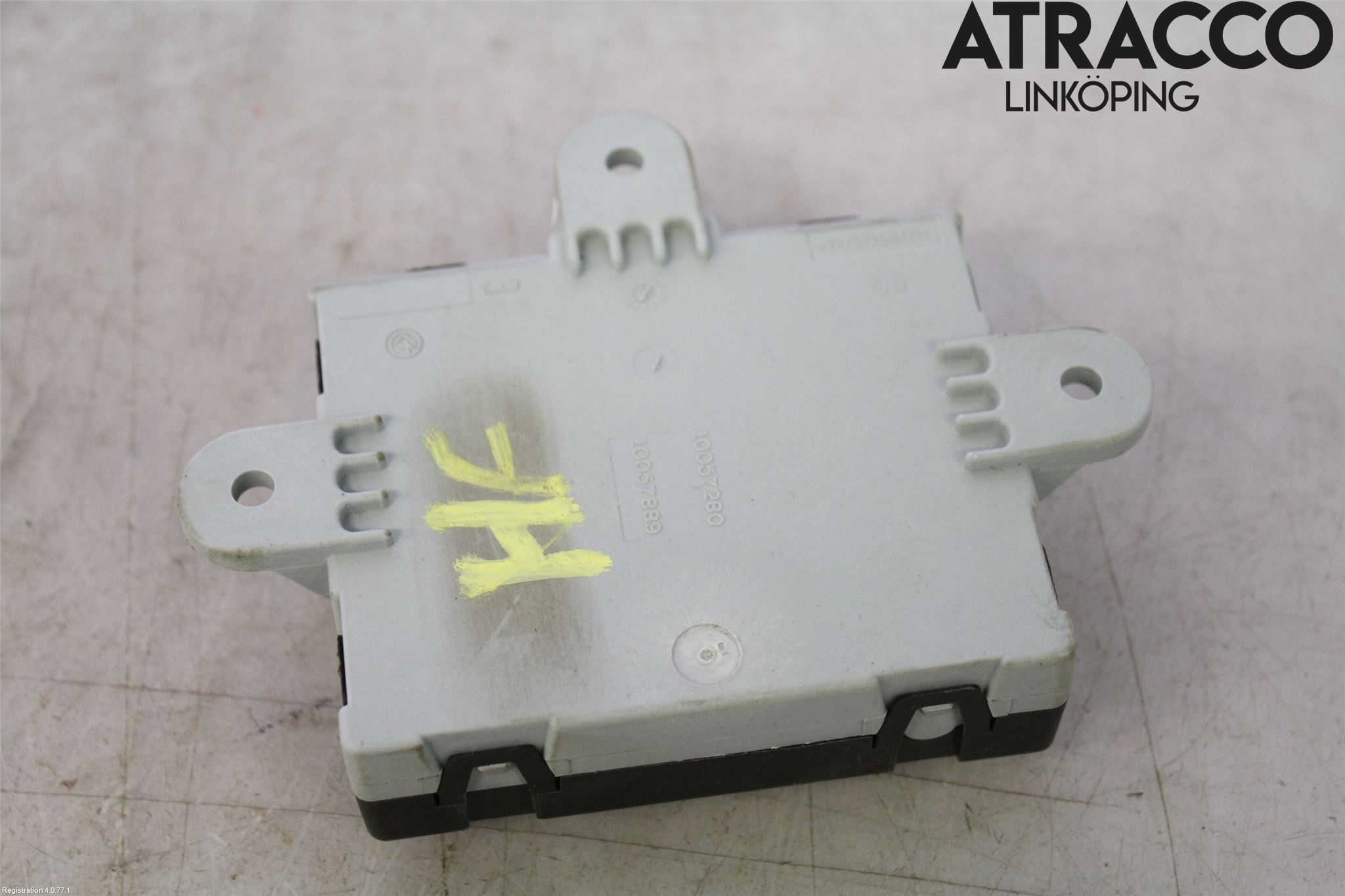 Volvo XC60 14-17 Styrenhet Dörr