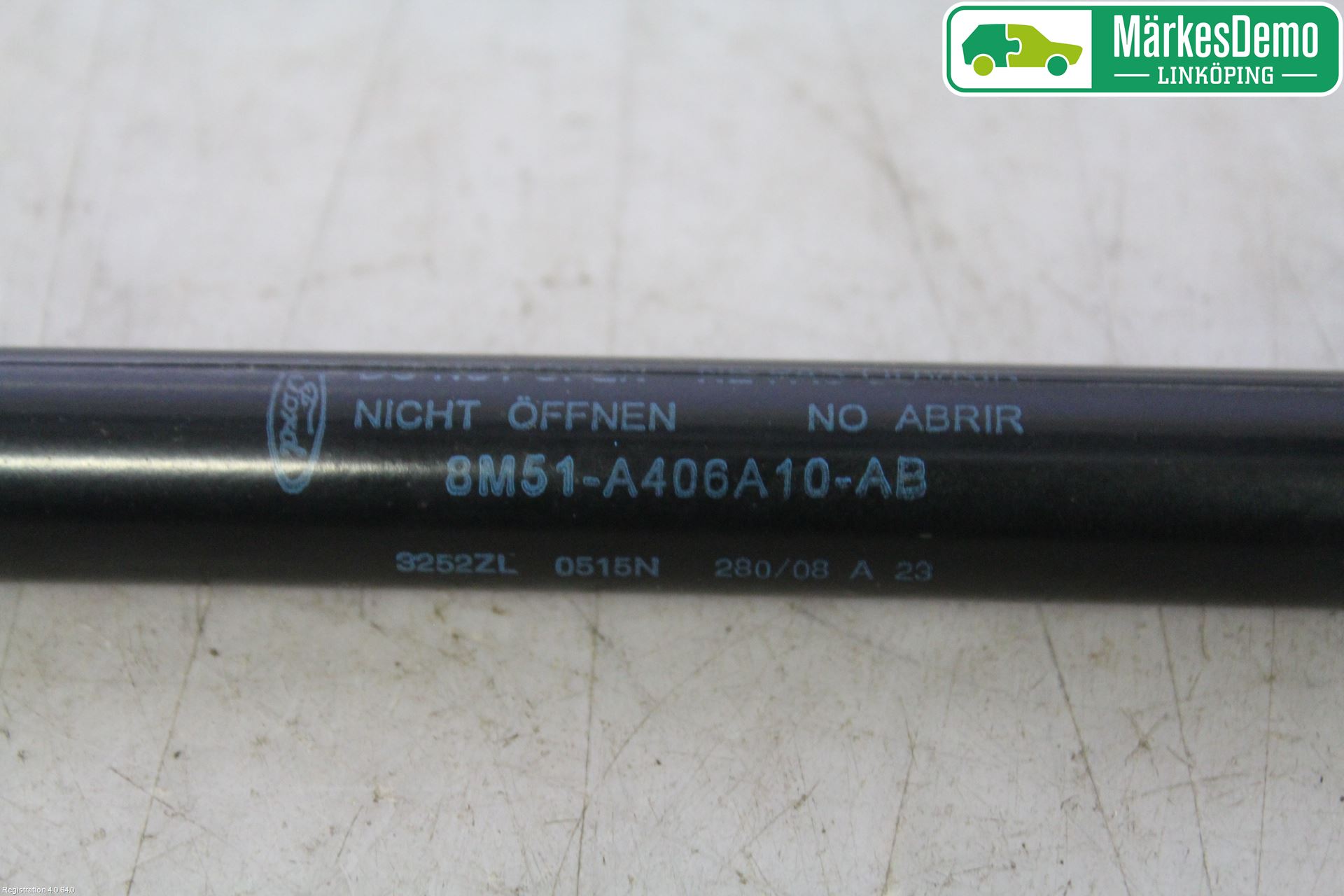 Ford FOCUS 08-11 Gasfjäder Baklucka