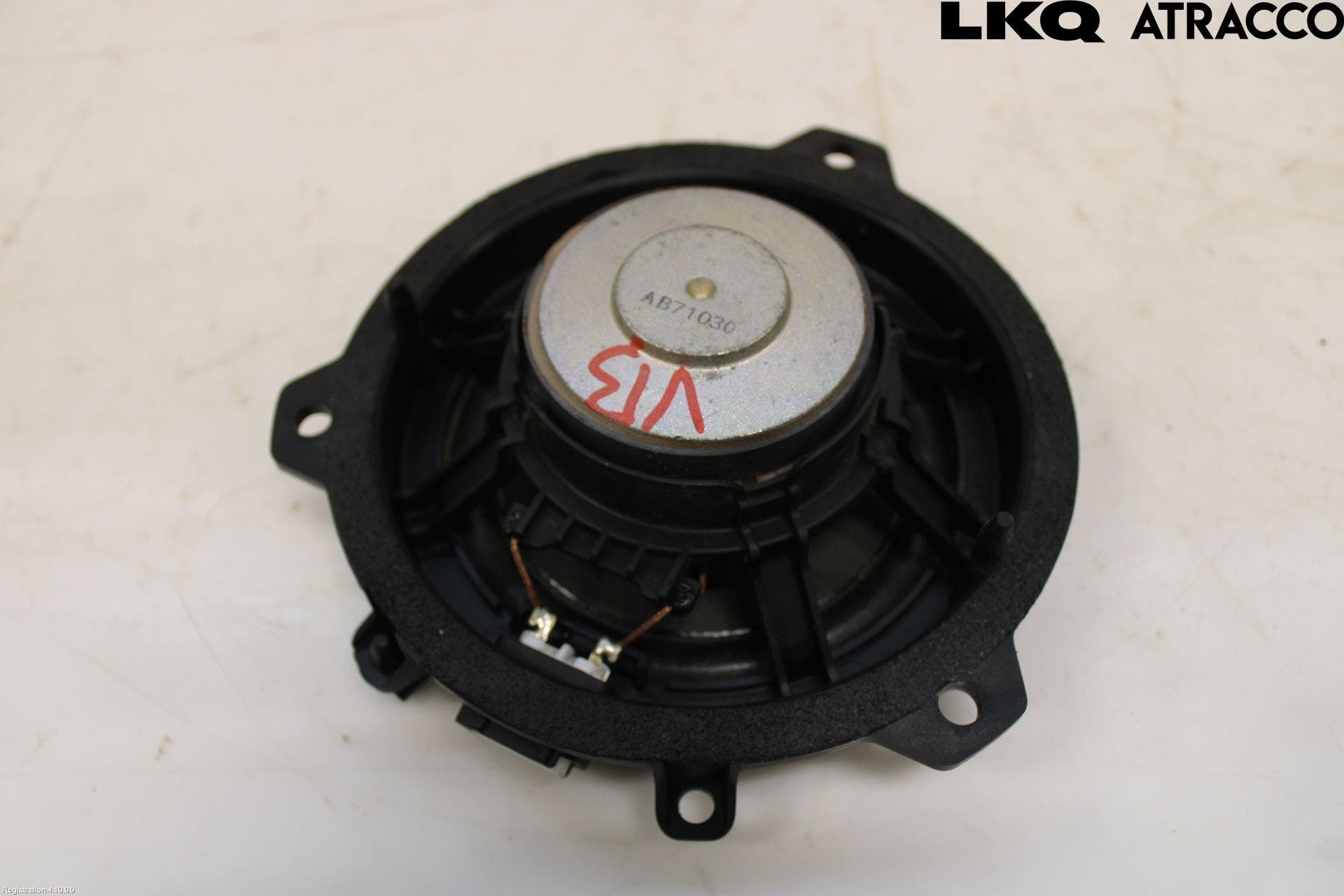 Kia STONIC 18->> Högtalare